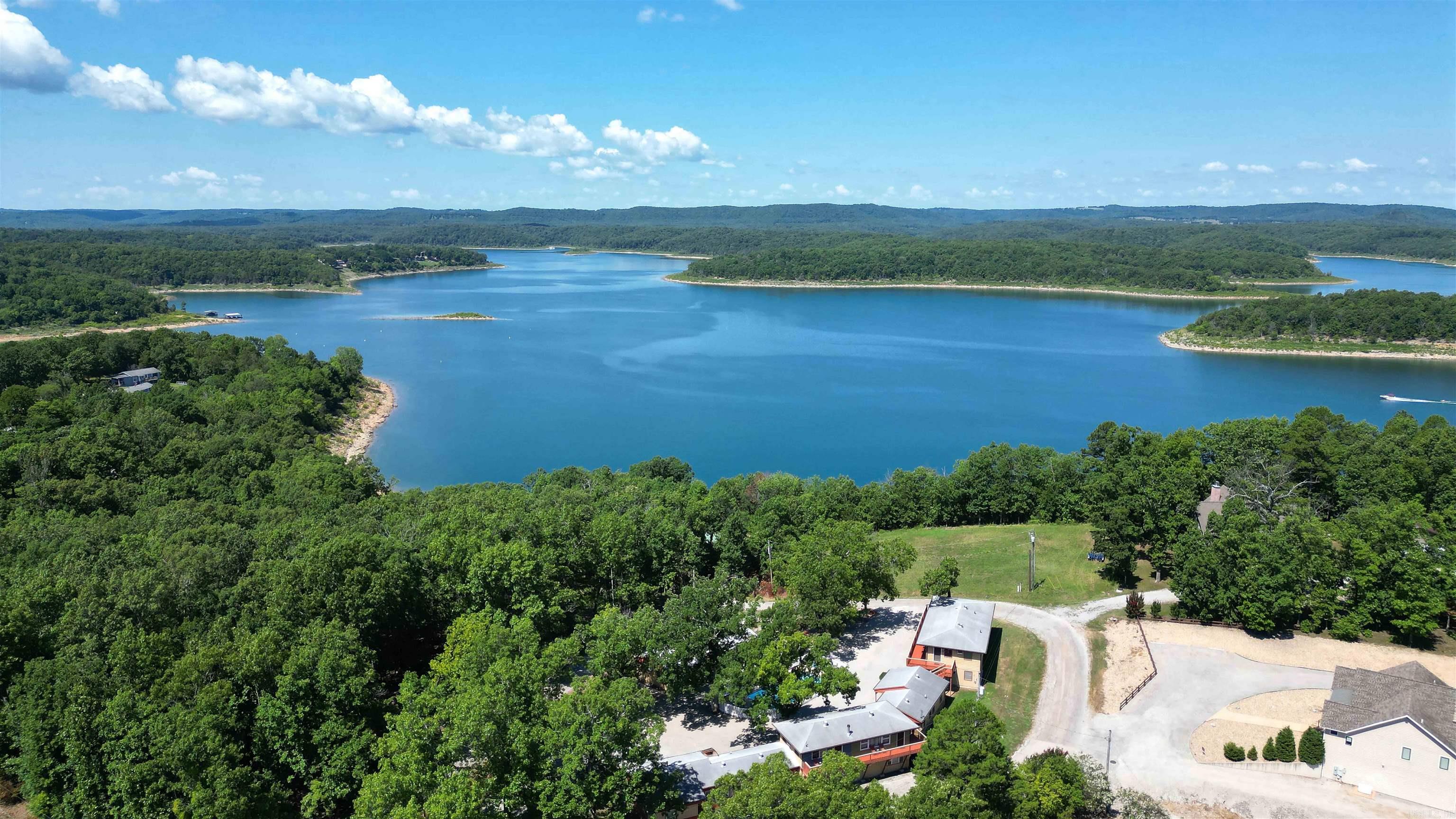 205  pinehurst  Bull Shoals, AR