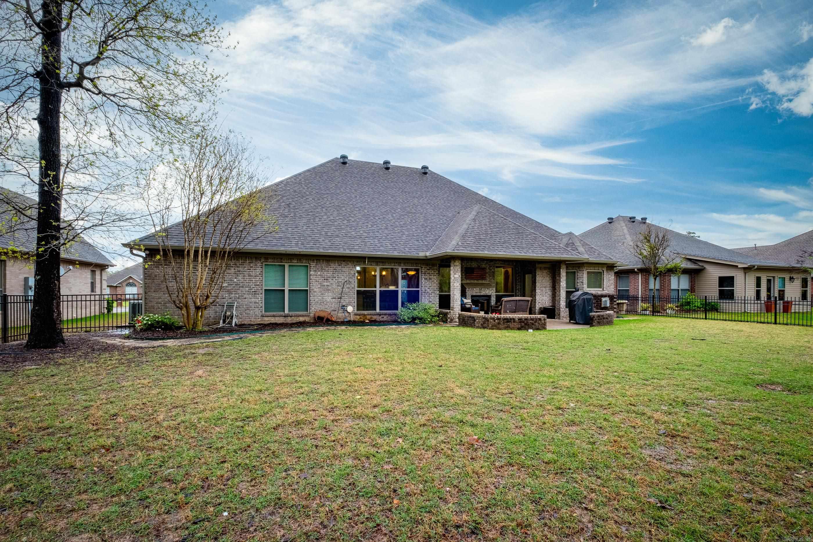 118  Bayonne Cove  Maumelle, AR
