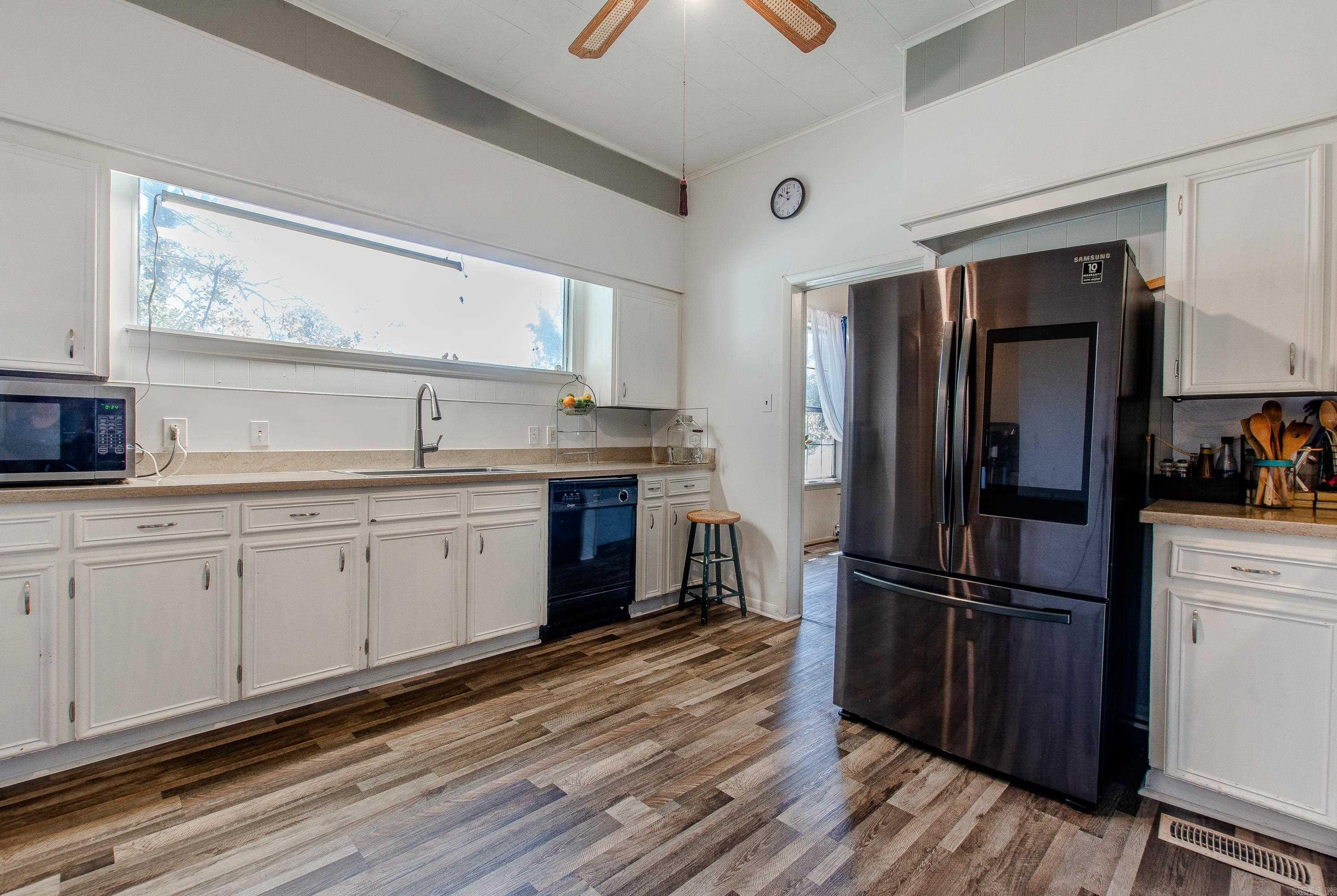 3110  Edison  Benton, AR