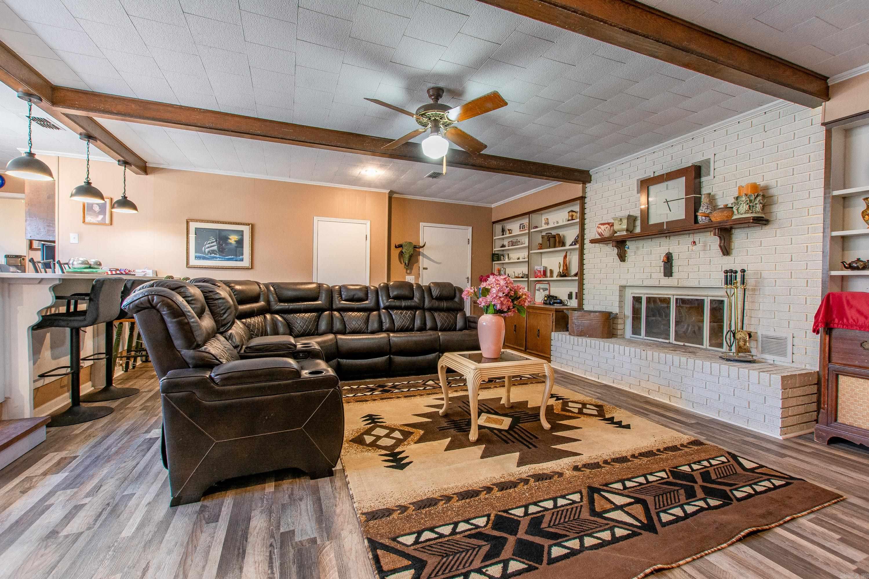 3110  Edison  Benton, AR