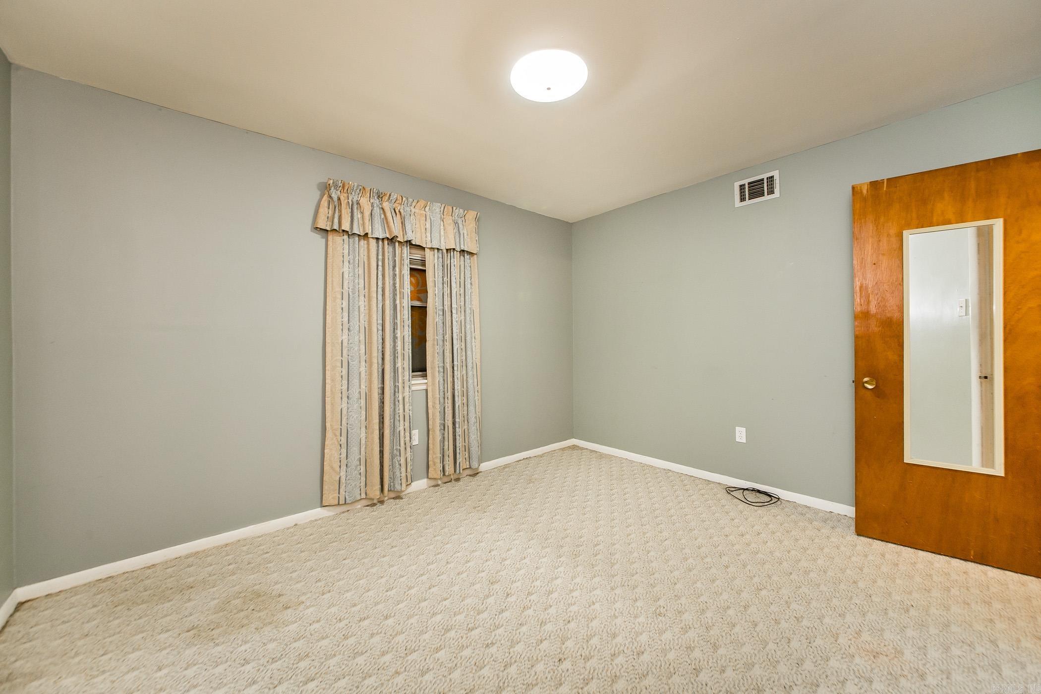 4524 N Olive  North Little Rock, AR
