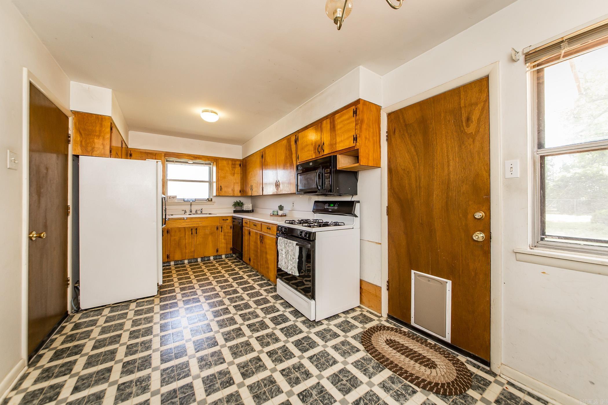 4524 N Olive  North Little Rock, AR