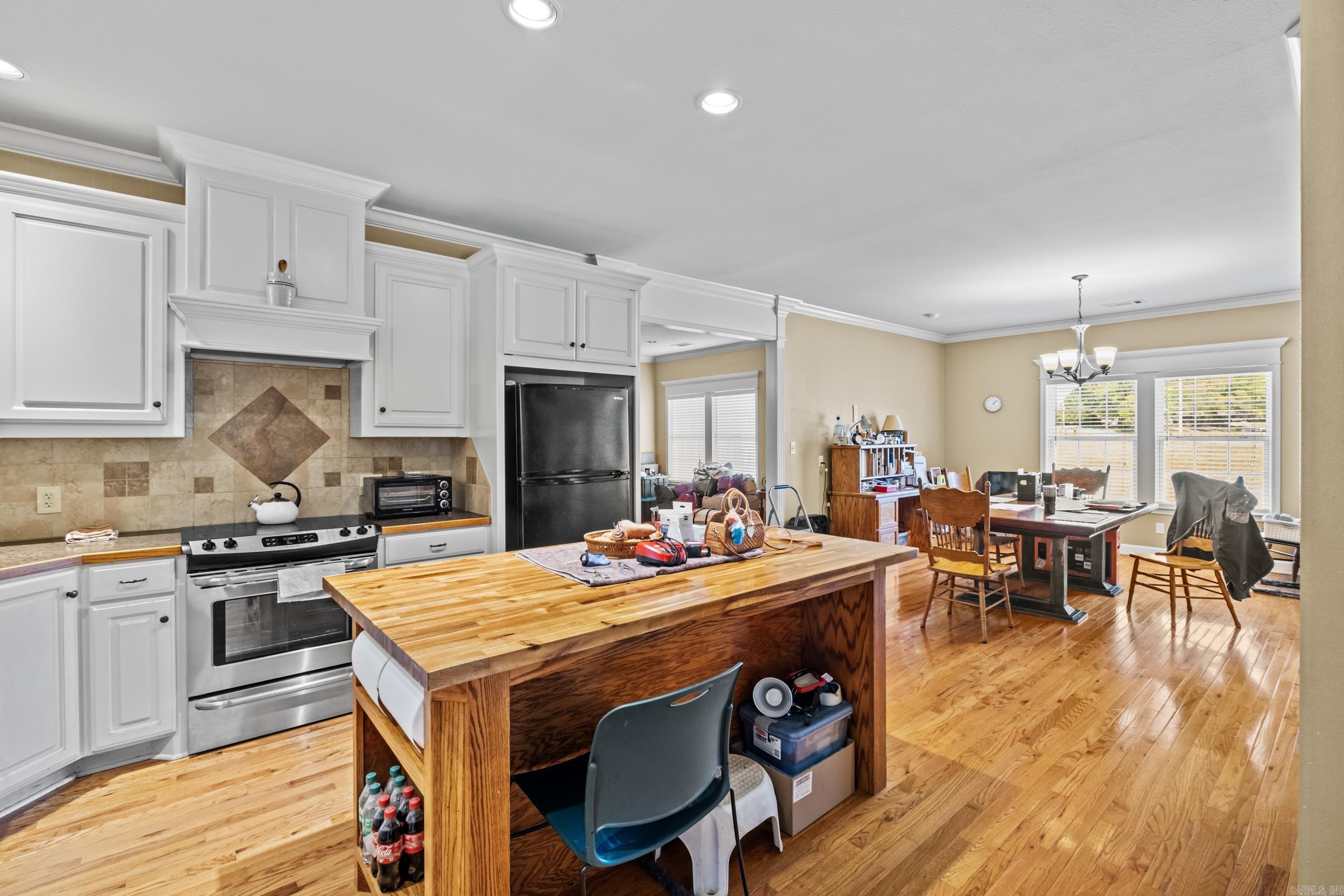 15702  East Railroad  Roland, AR