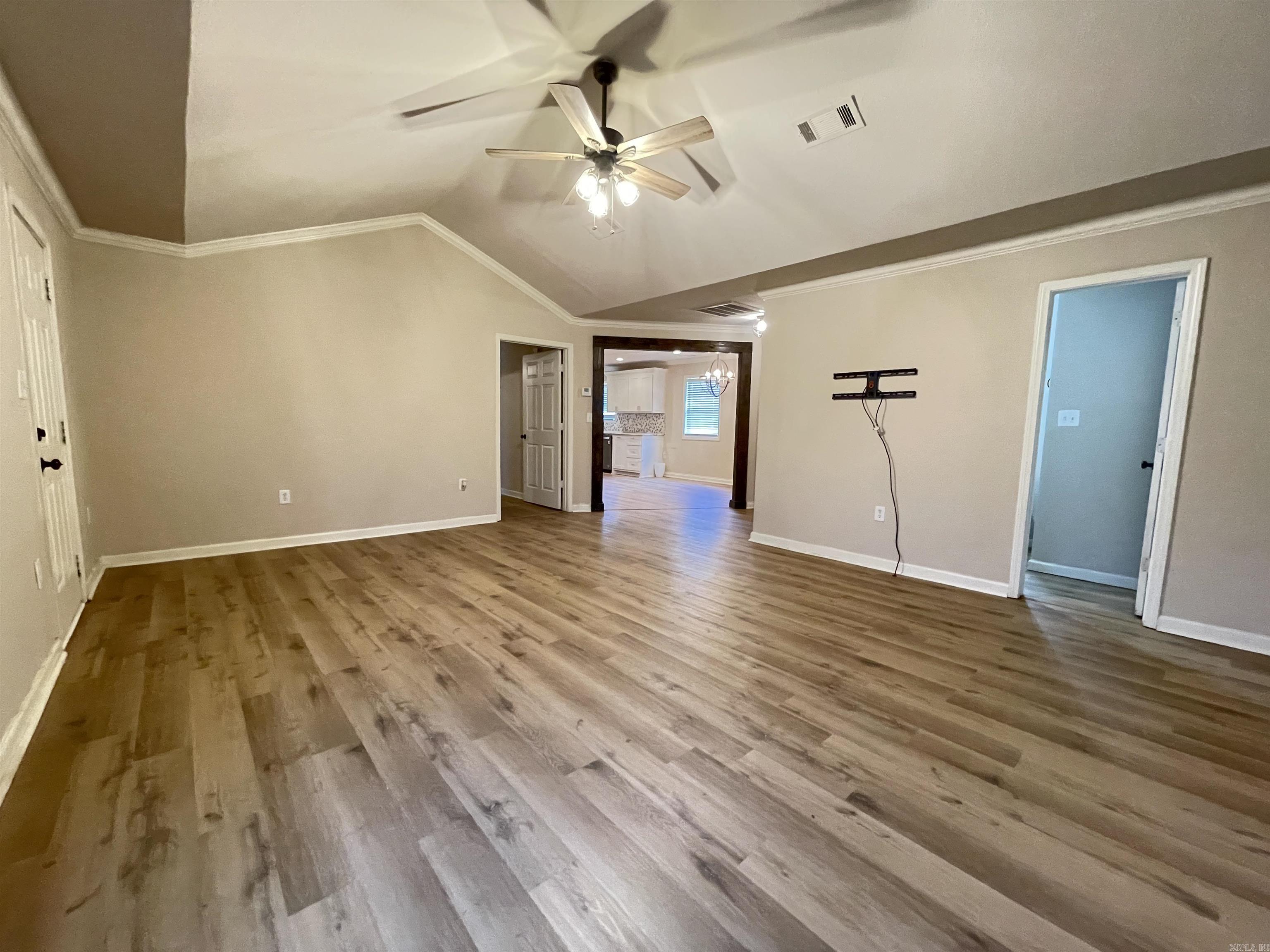 8100 W Republican  Jacksonville, AR