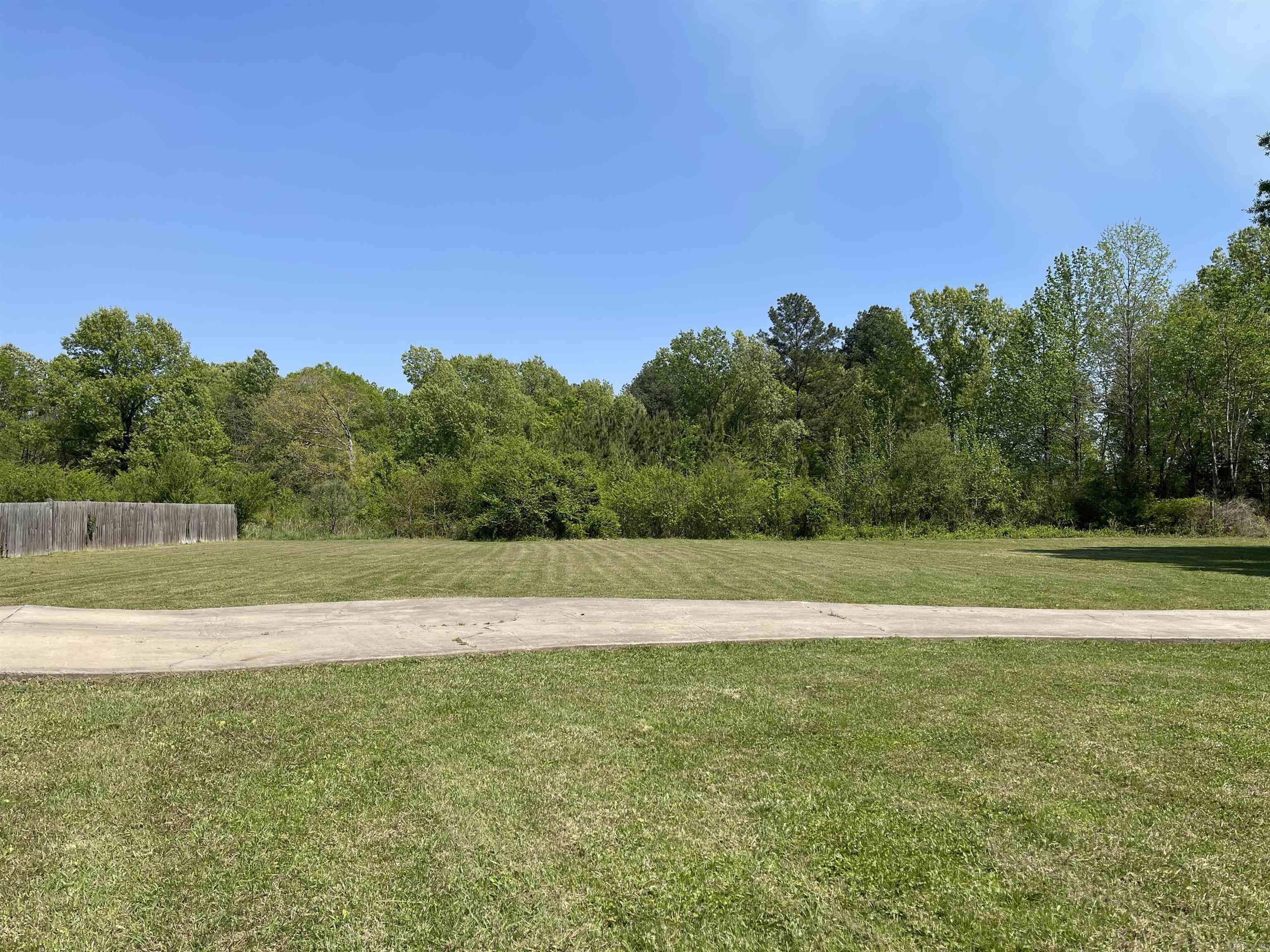 8100 W Republican  Jacksonville, AR