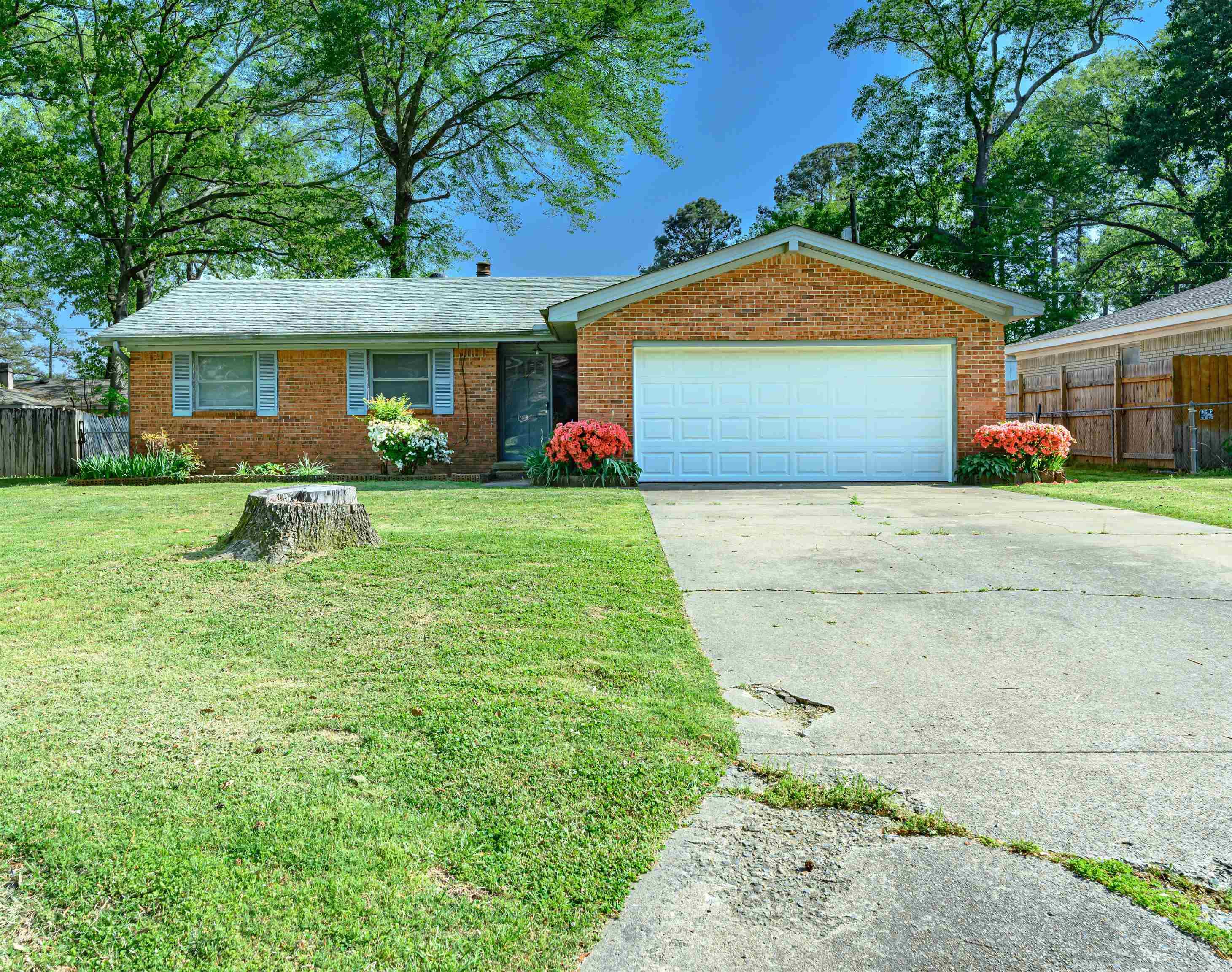 1025  Grayland Dr  Jacksonville, AR