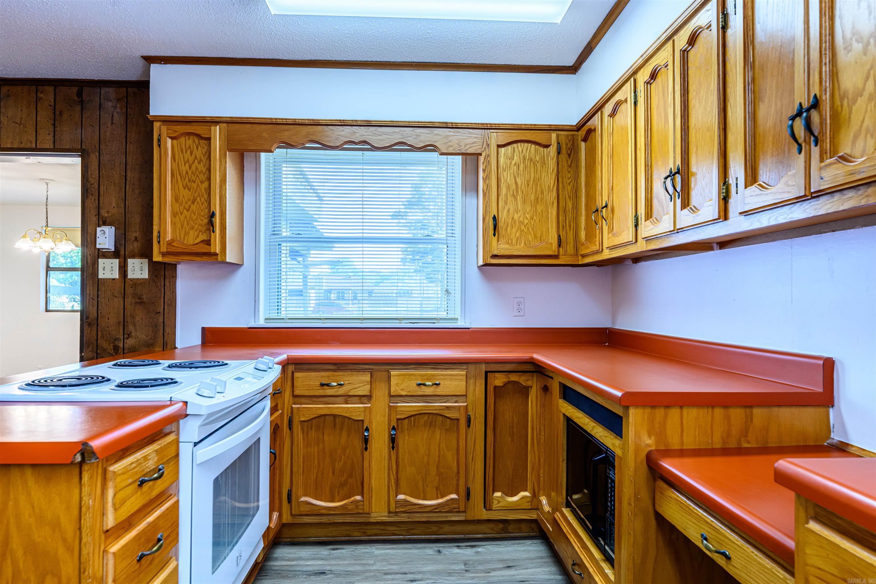 1025  Grayland Dr  Jacksonville, AR