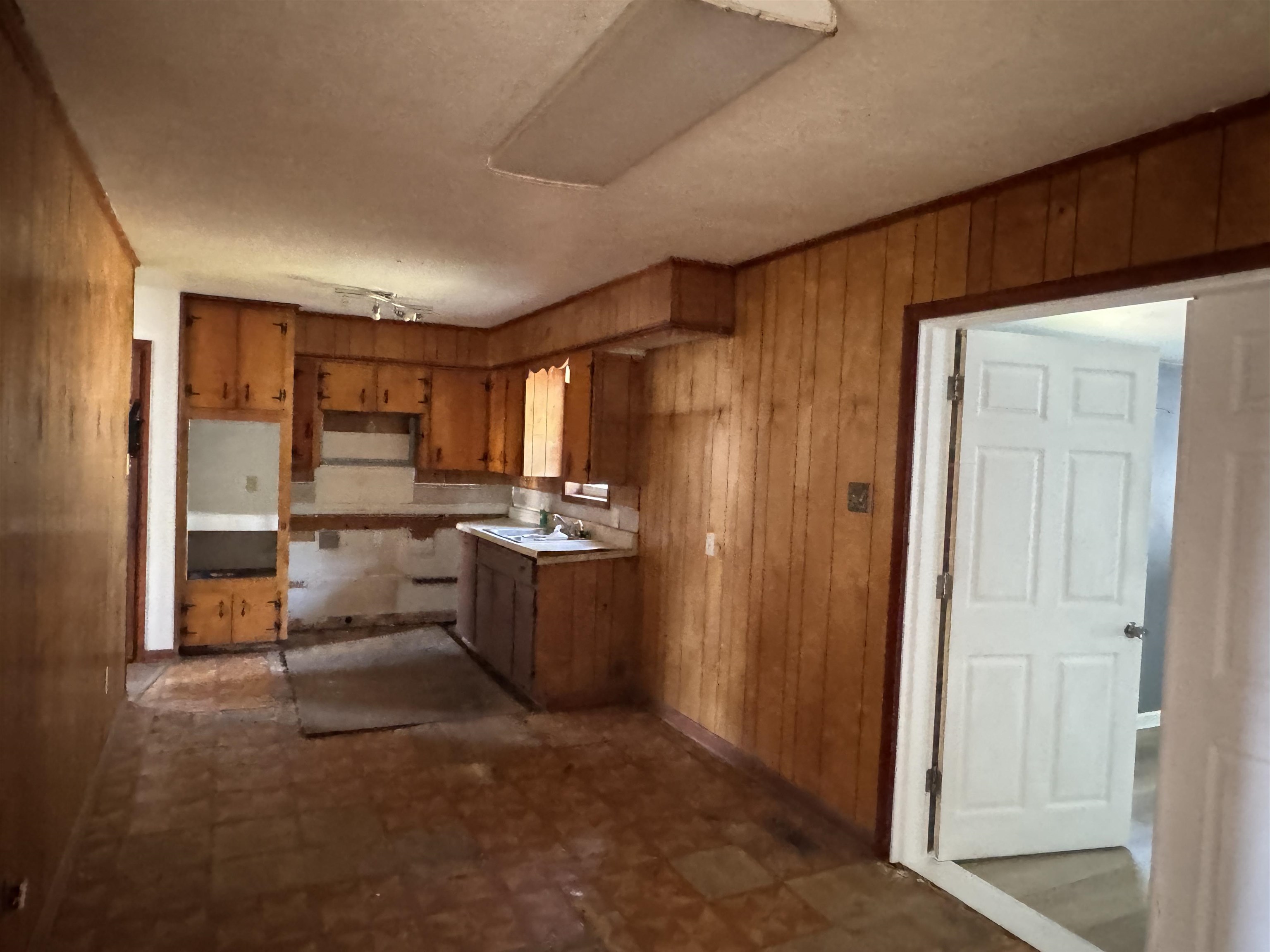 117 NE Georgia  Walnut Ridge, AR