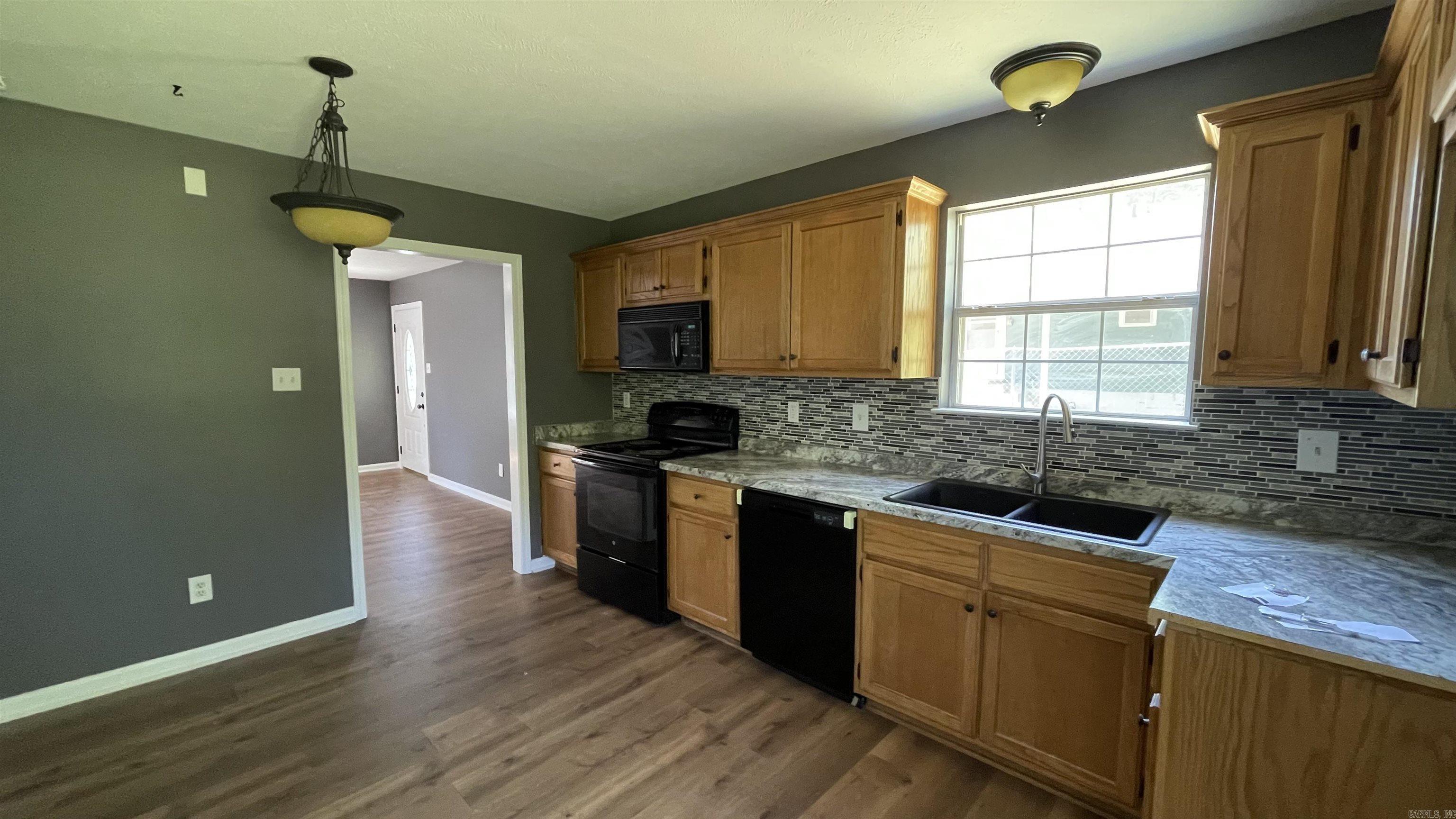412 E South Street  Benton, AR
