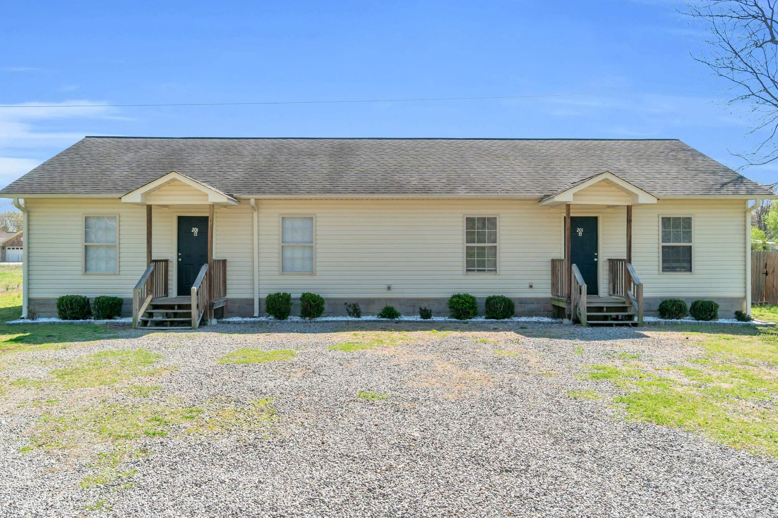 201 N Horn A & B  Letona, AR