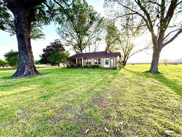 10011 N 293  Dumas, AR