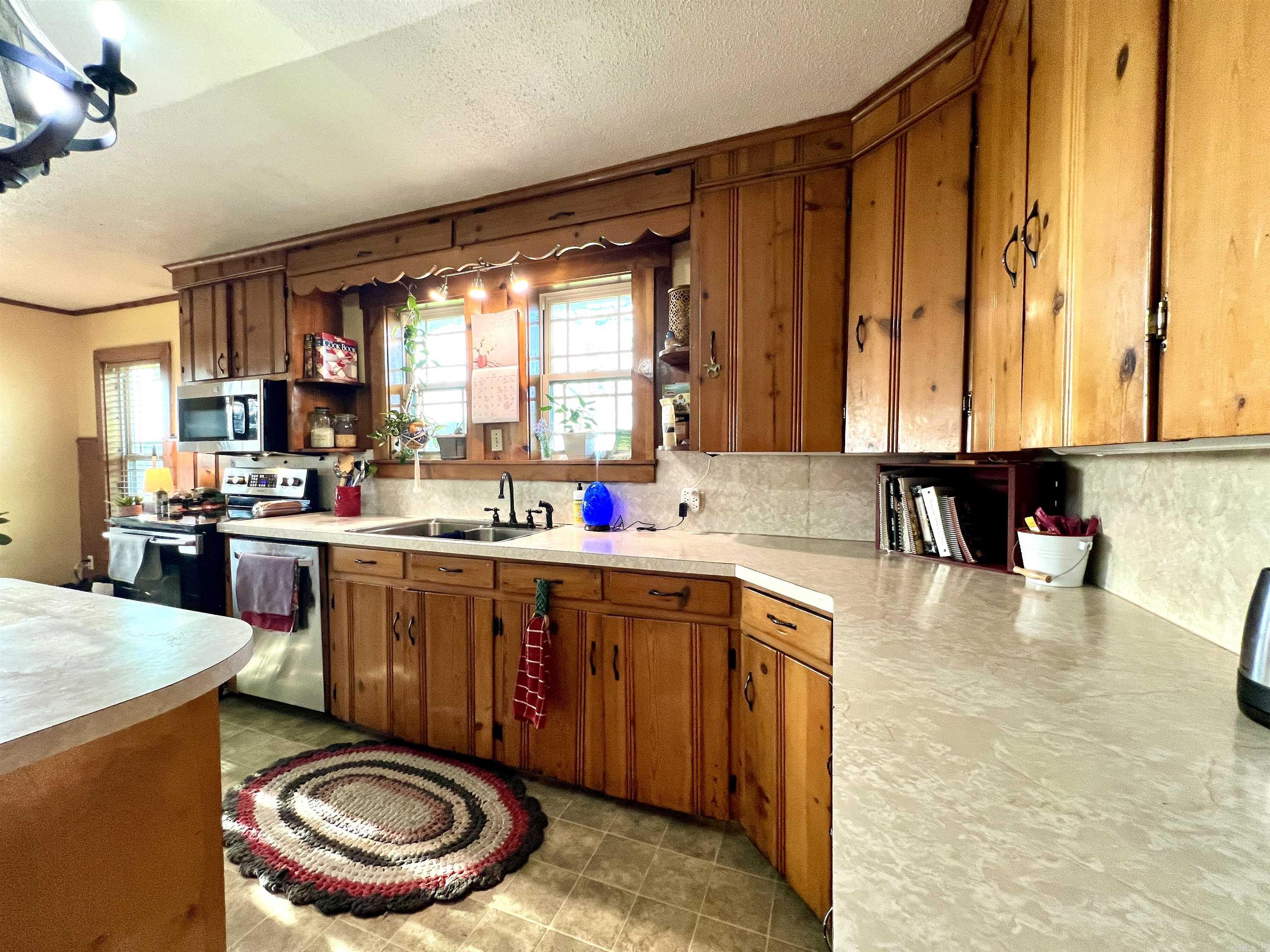 10011 N 293  Dumas, AR