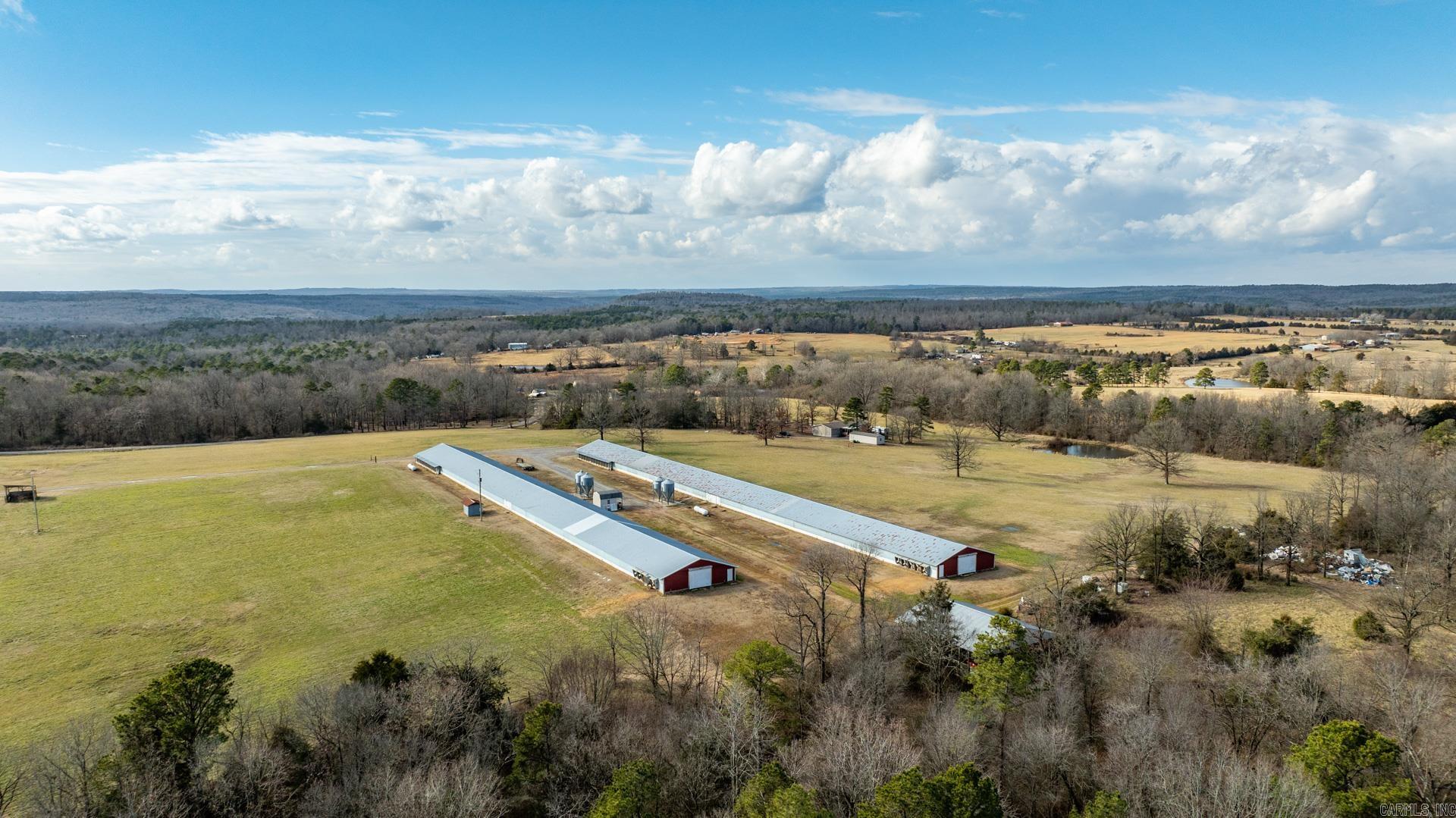 345  Creek  Floral, AR