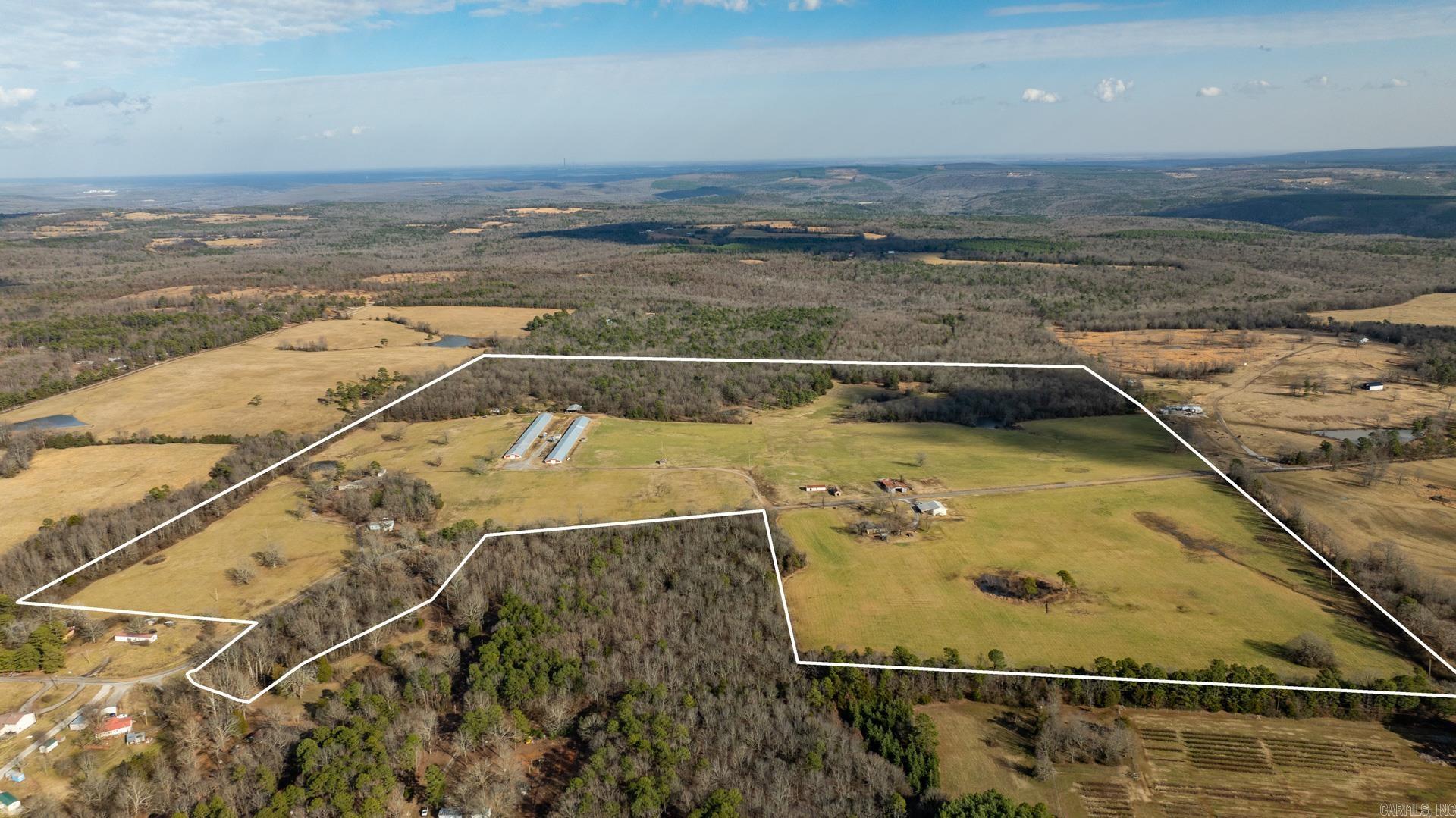 345  Creek  Floral, AR