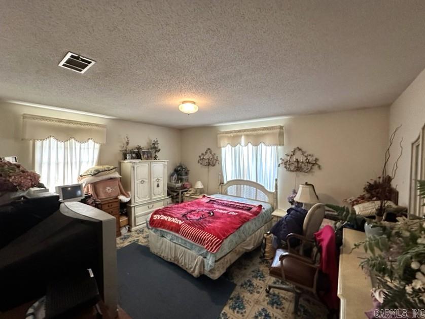 11315  Ethan Allen  Little Rock, AR