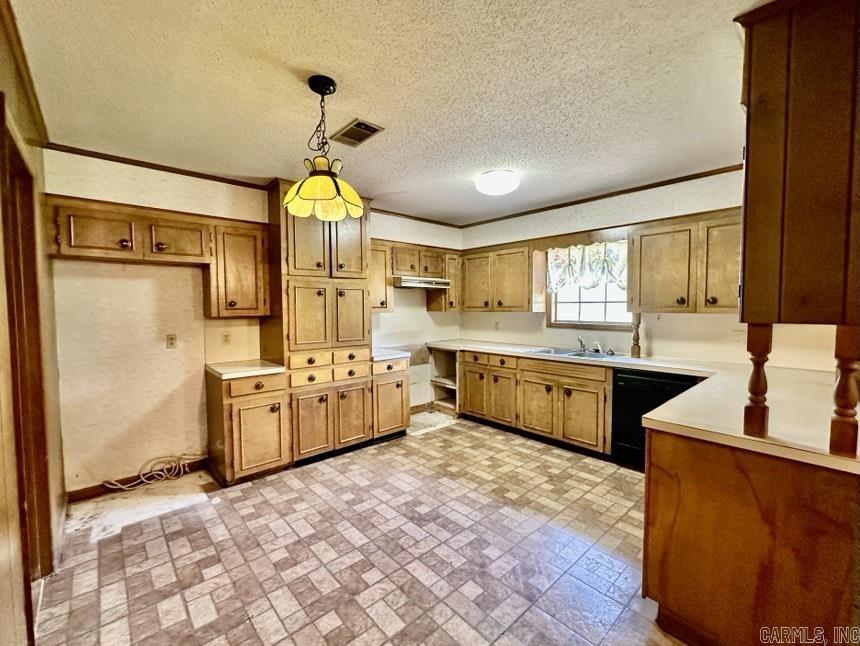 11315 Ethan Allen  Little Rock, AR