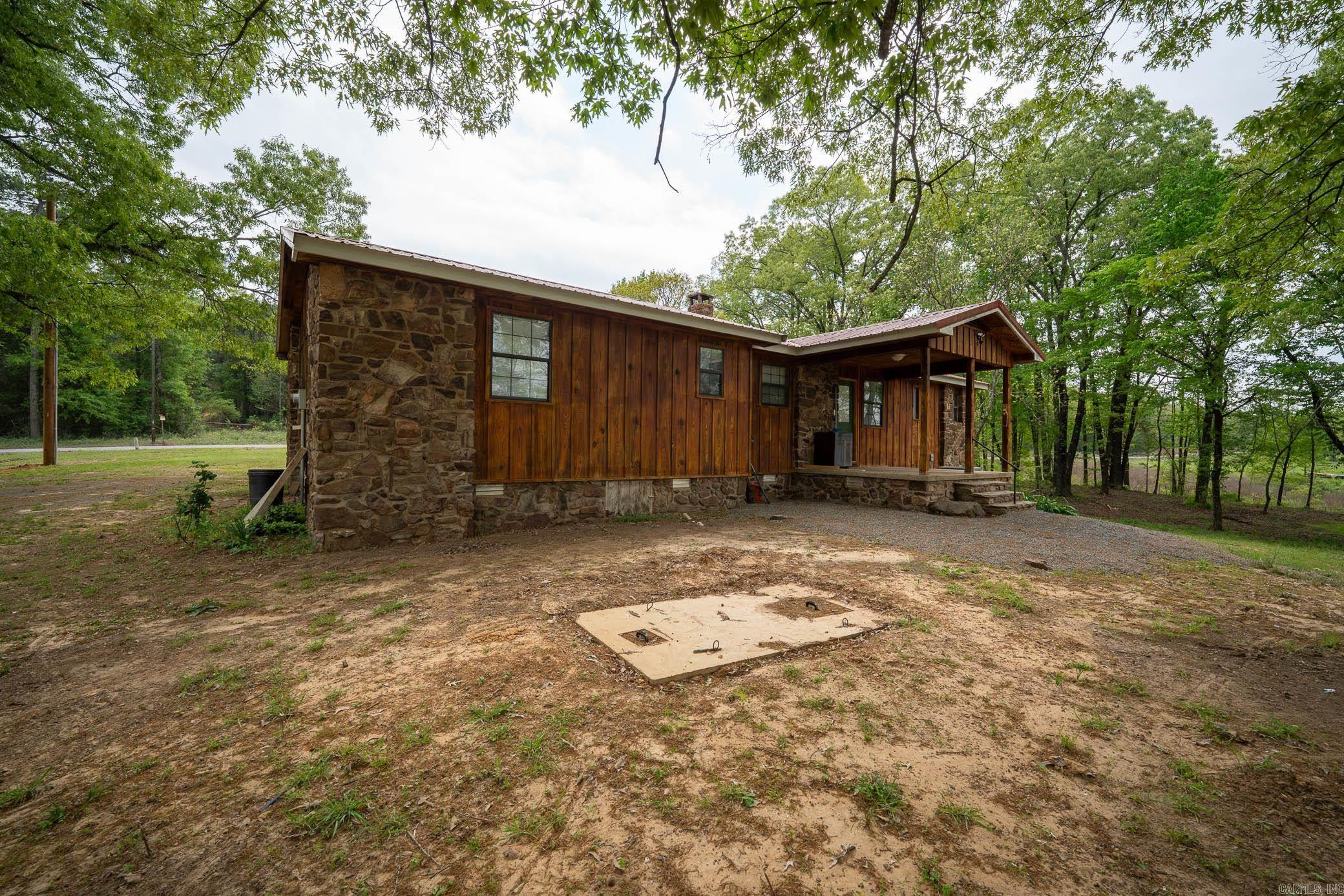 595  CANEY VALLEY DRIVE  Plumerville, AR