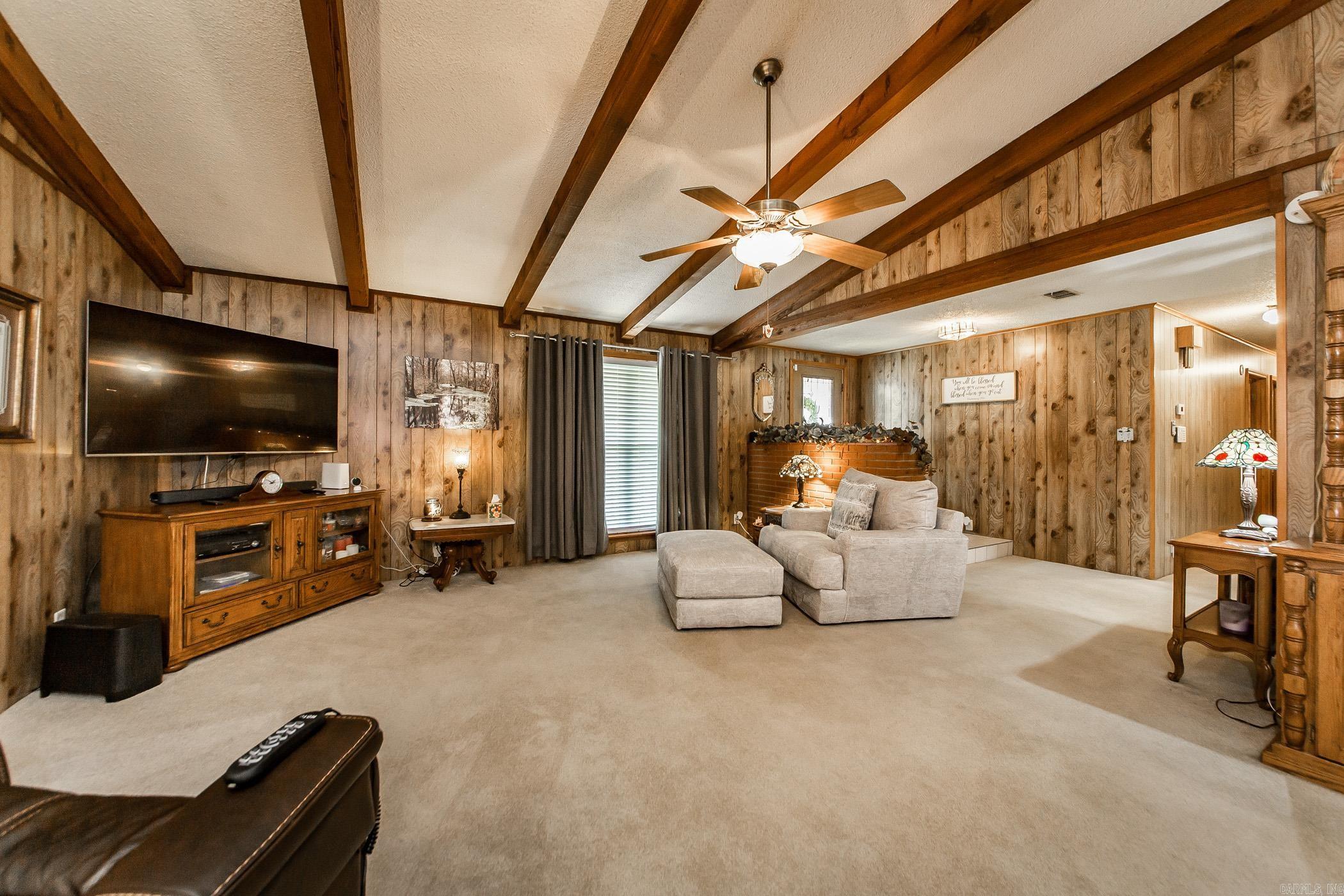 300  Elmwood  Hot Springs, AR