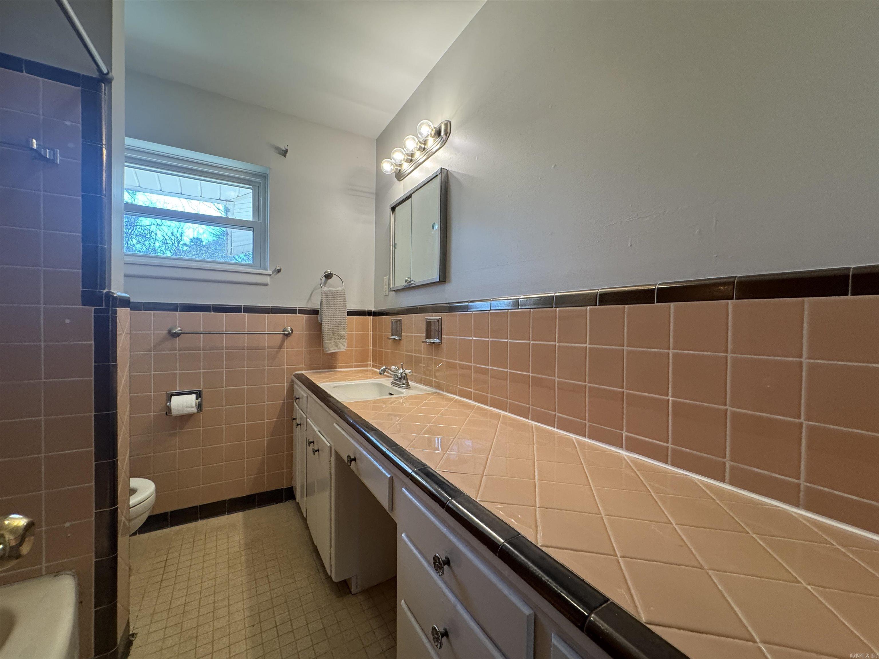 21  Belmont  Little Rock, AR