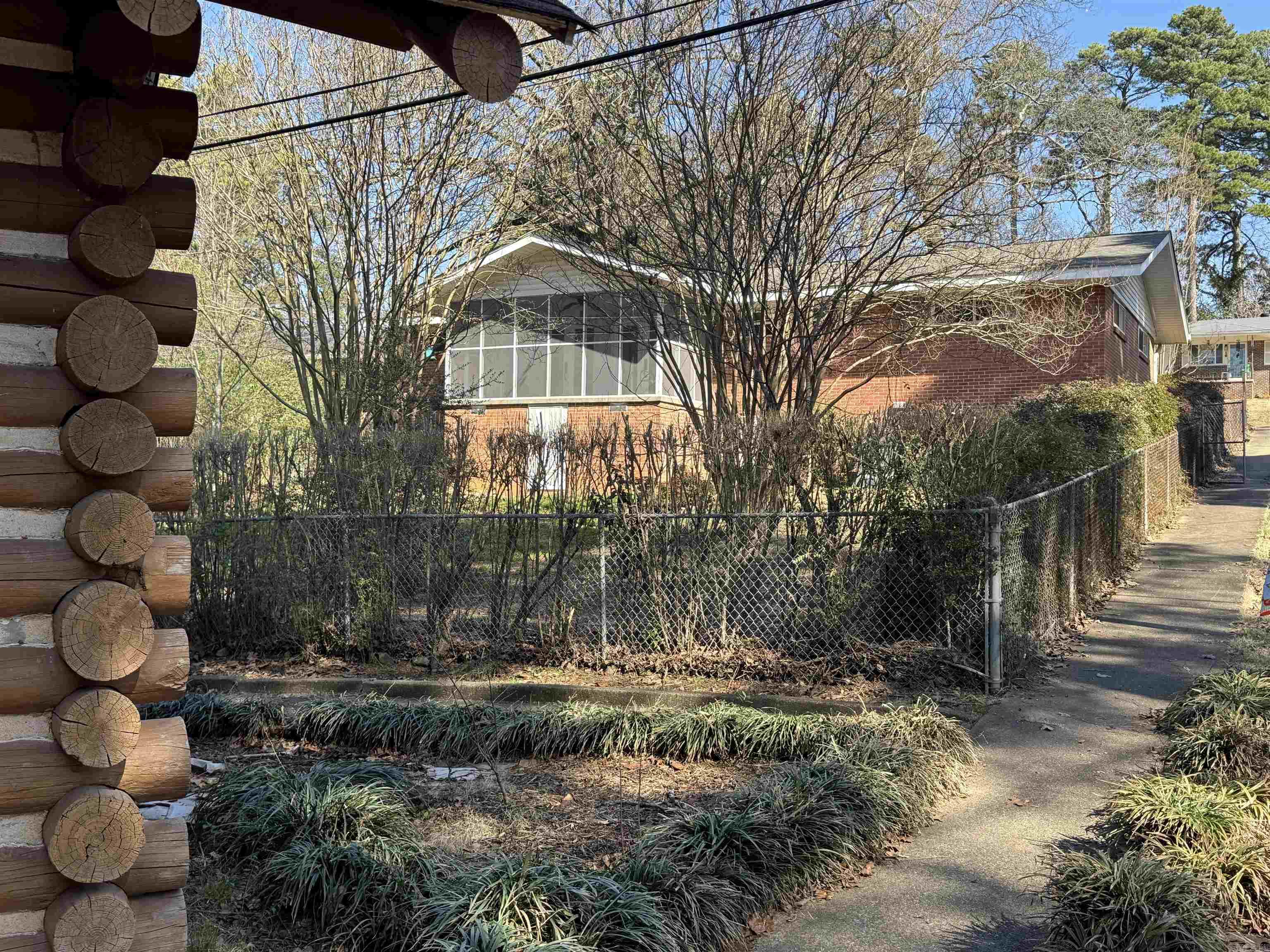 21  Belmont  Little Rock, AR