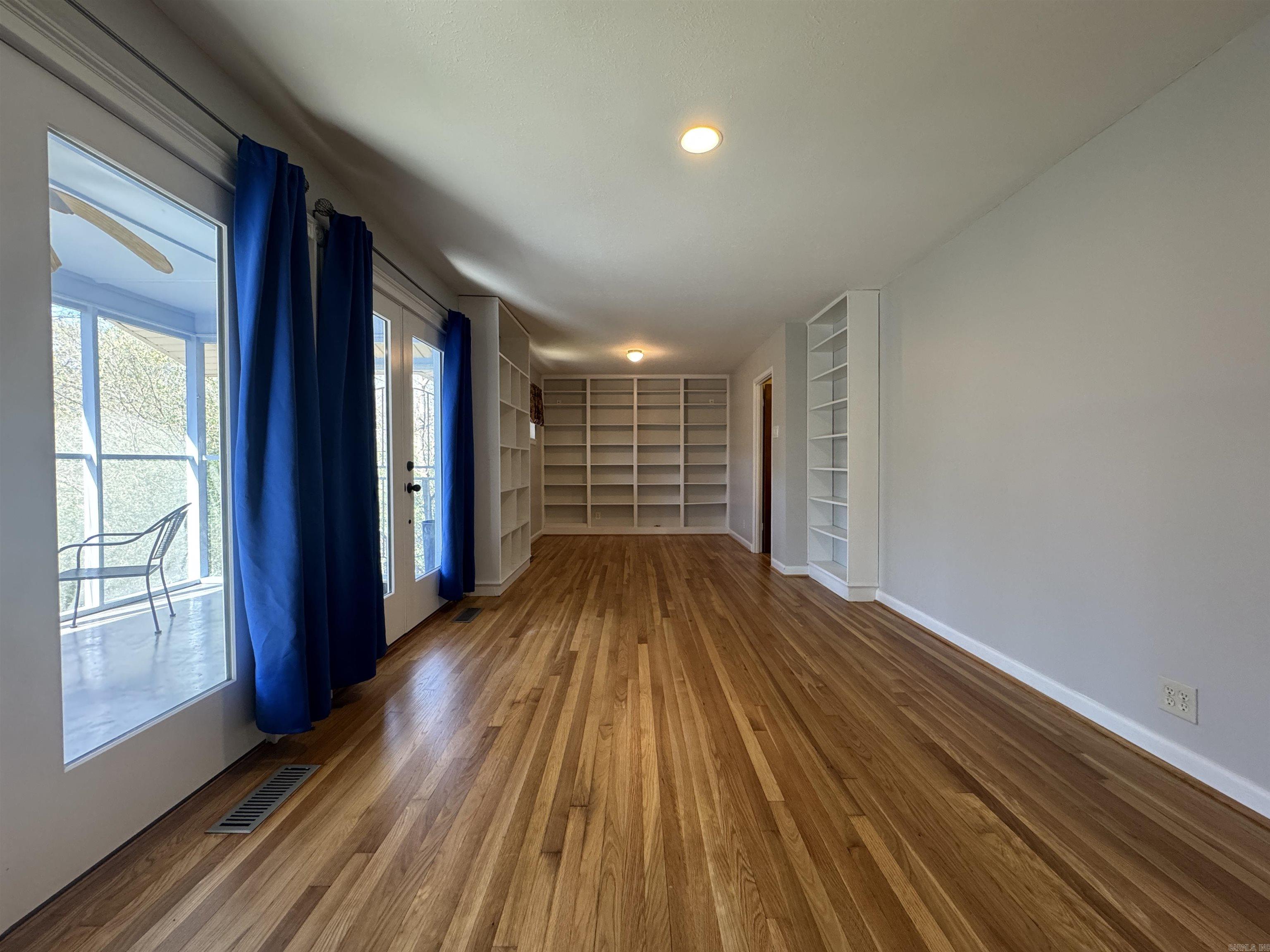 21  Belmont  Little Rock, AR