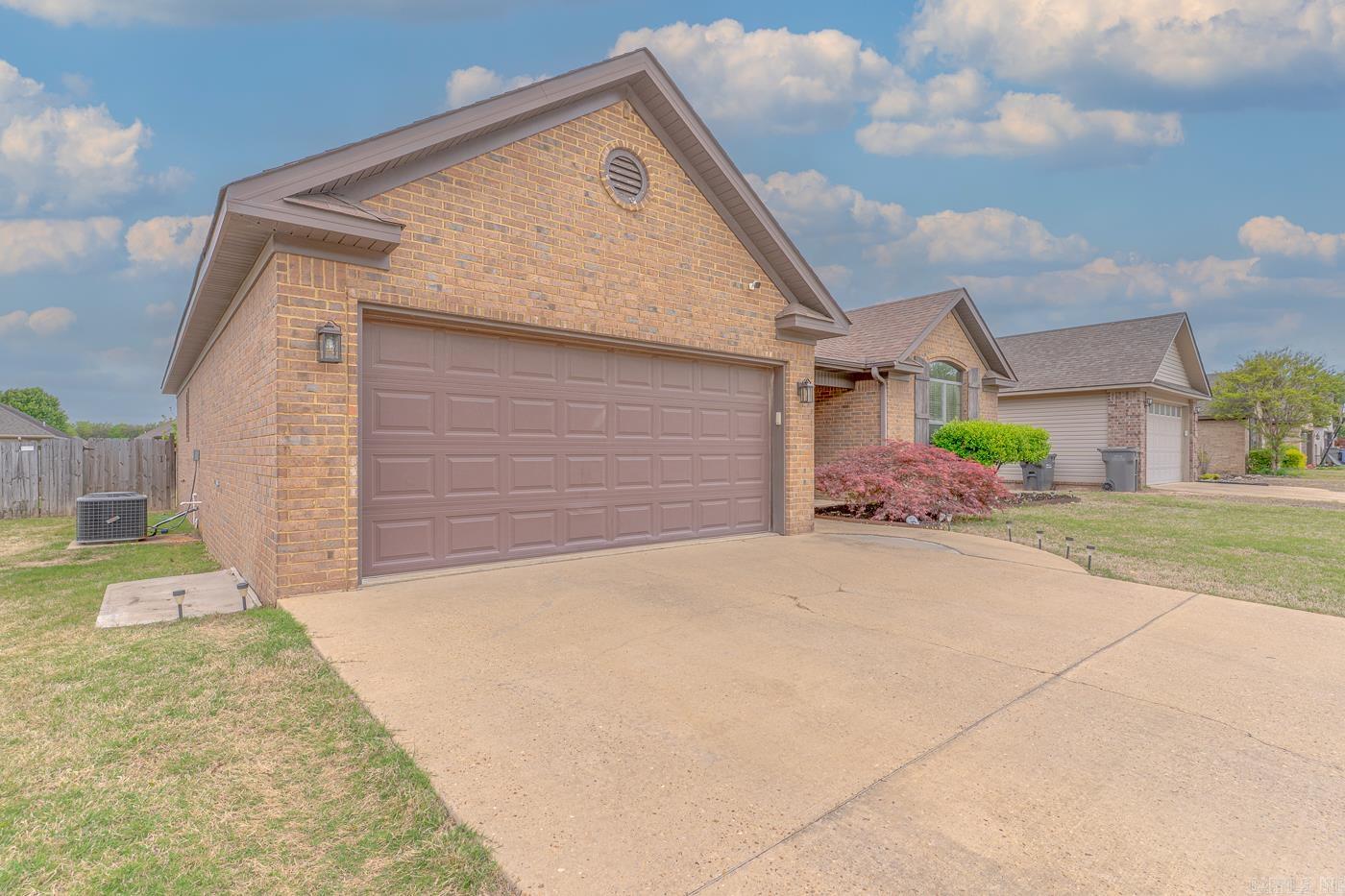 6037  Beaver Creek LN  Jones Creek, AR