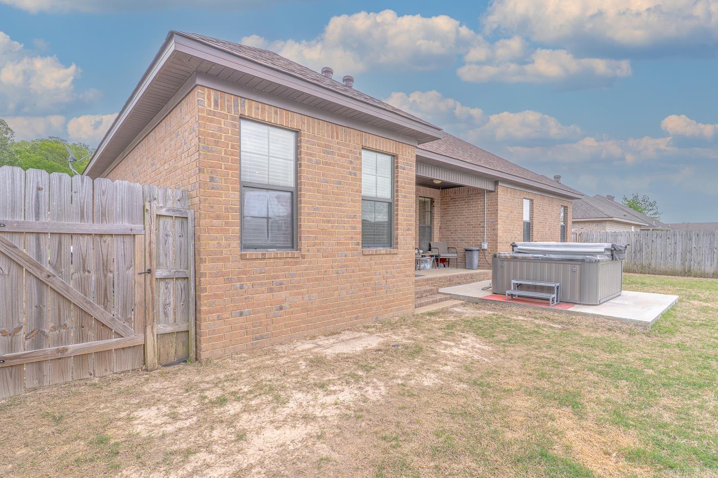 6037  Beaver Creek LN  Jones Creek, AR