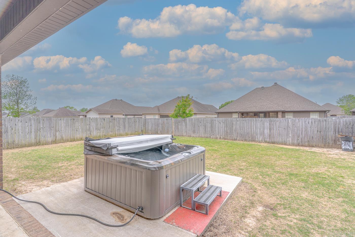 6037  Beaver Creek LN  Jones Creek, AR