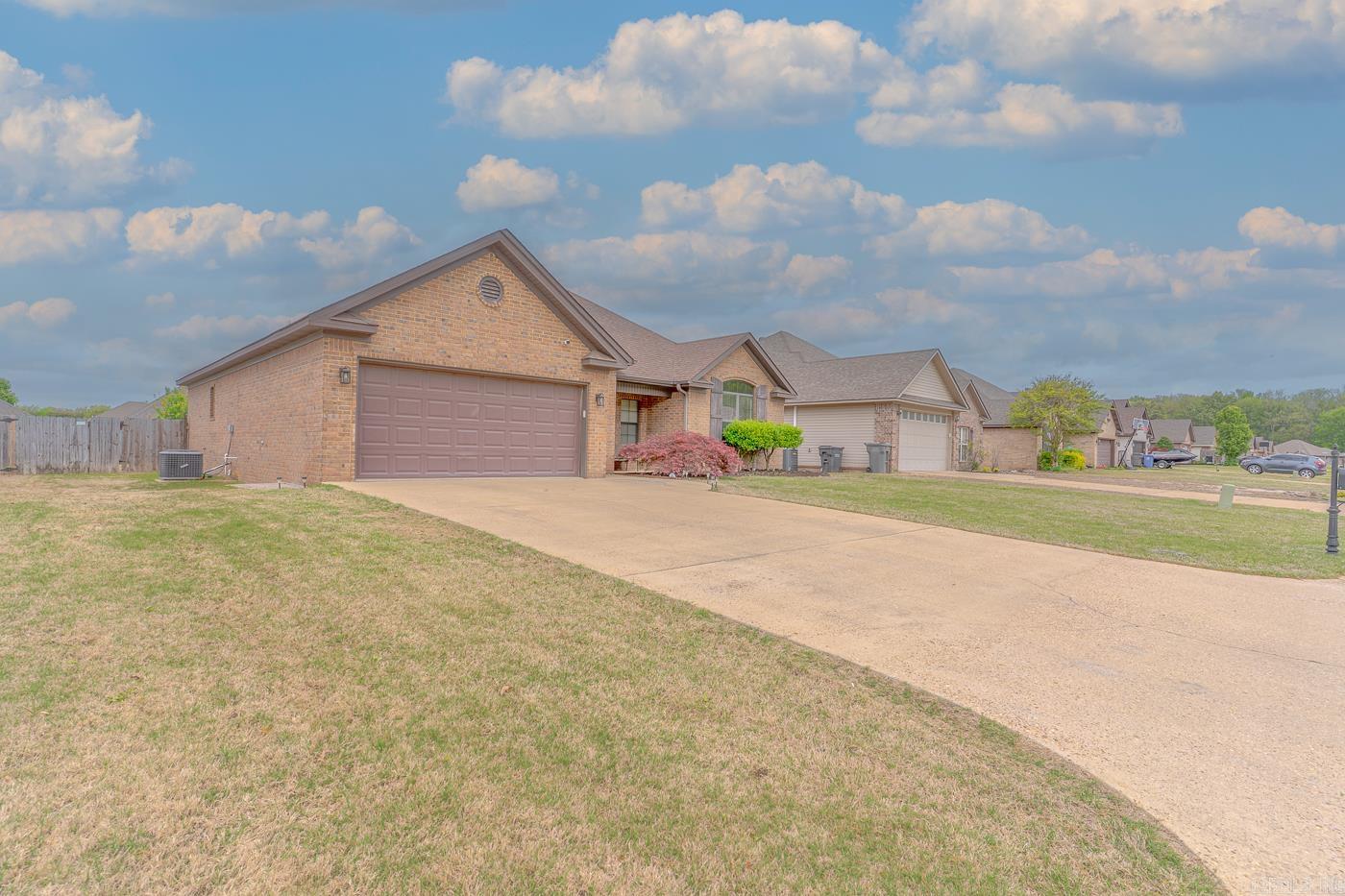 6037  Beaver Creek LN  Jones Creek, AR