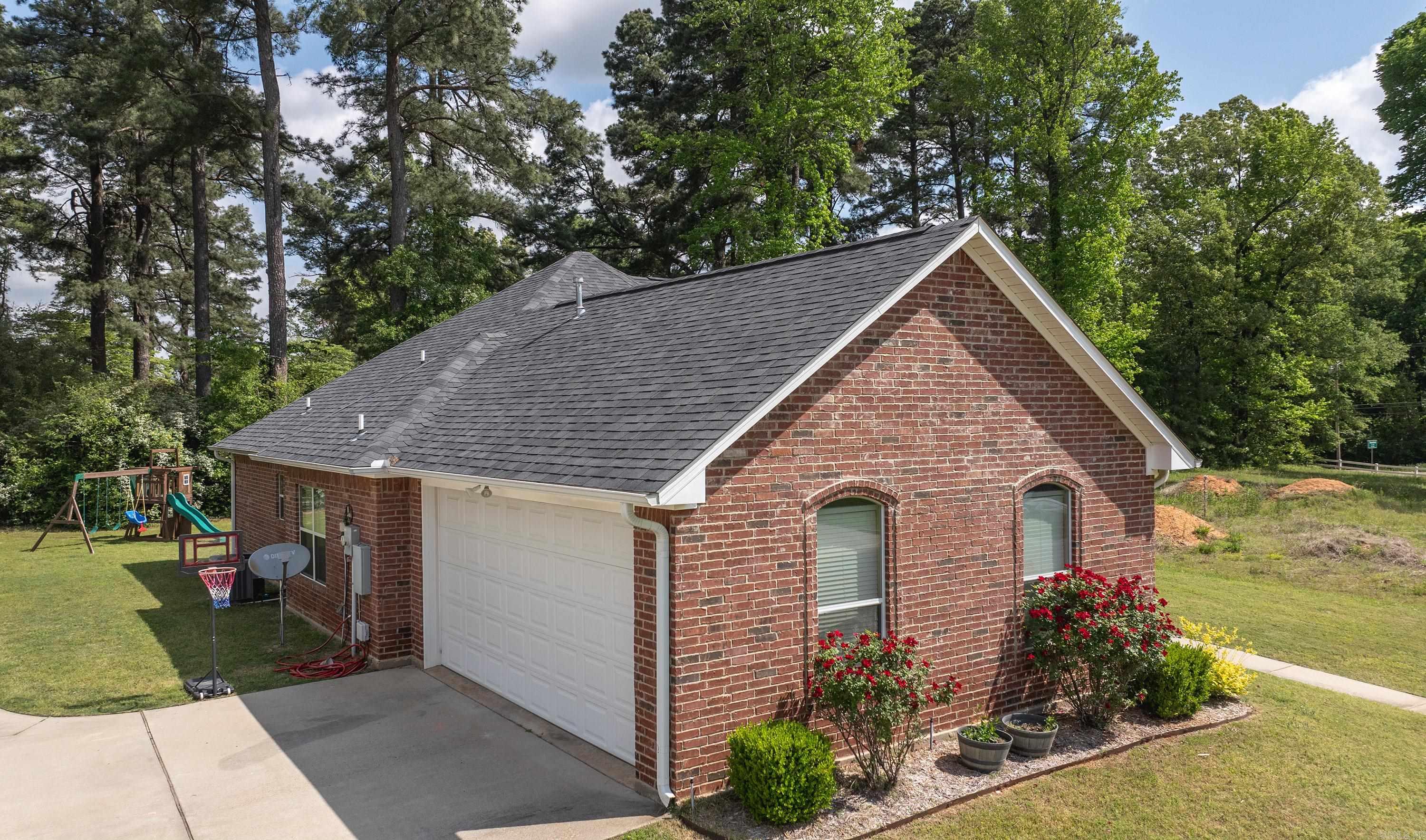 6908  Woodmere Ct  Texarkana, TX