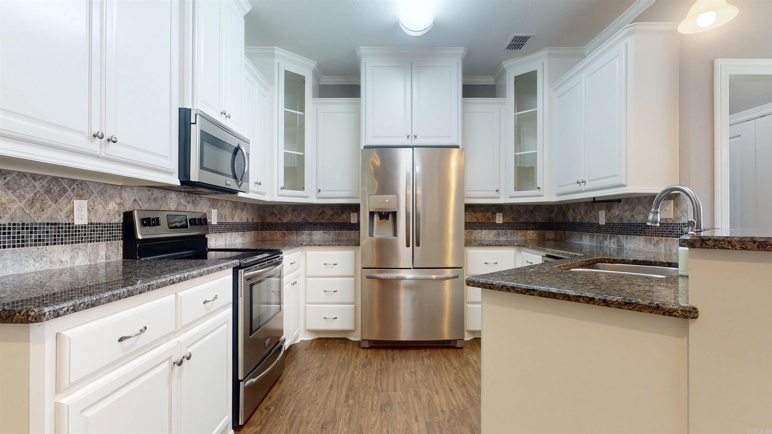 6908 Woodmere Ct  Texarkana, TX