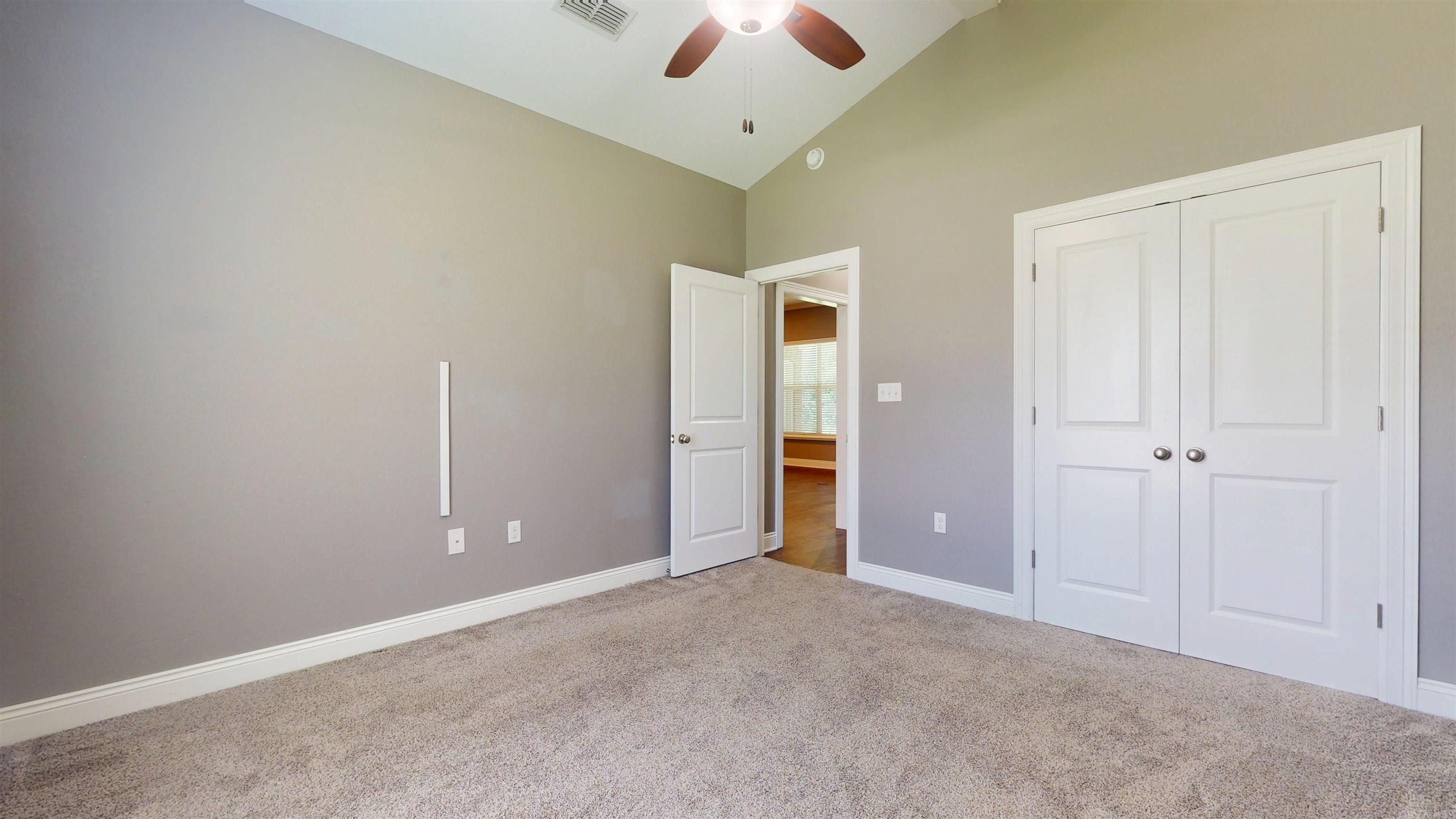 6908 Woodmere Ct  Texarkana, TX