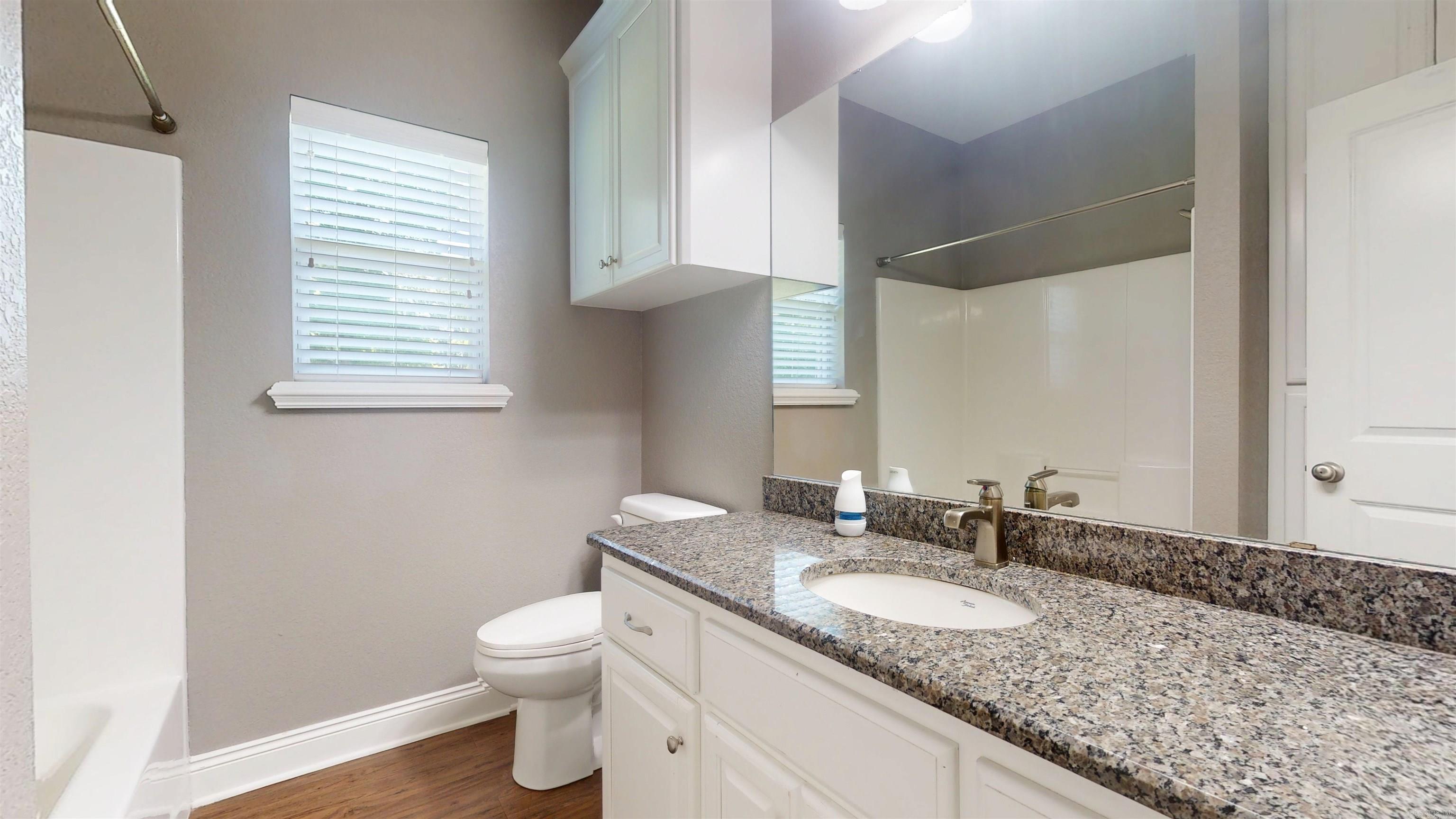 6908 Woodmere Ct  Texarkana, TX