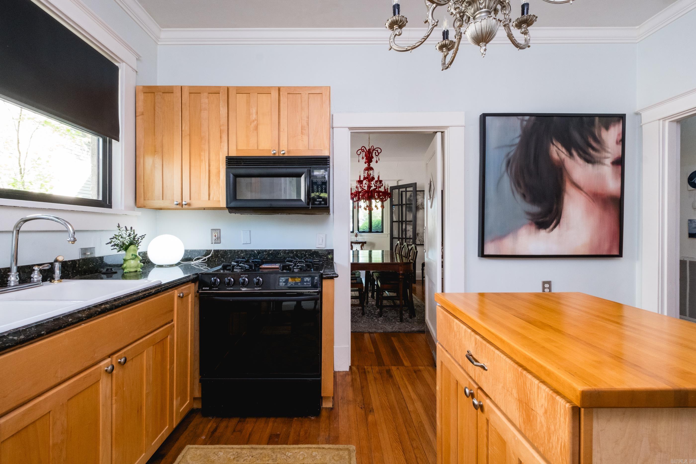 5135  Cantrell  Little Rock, AR