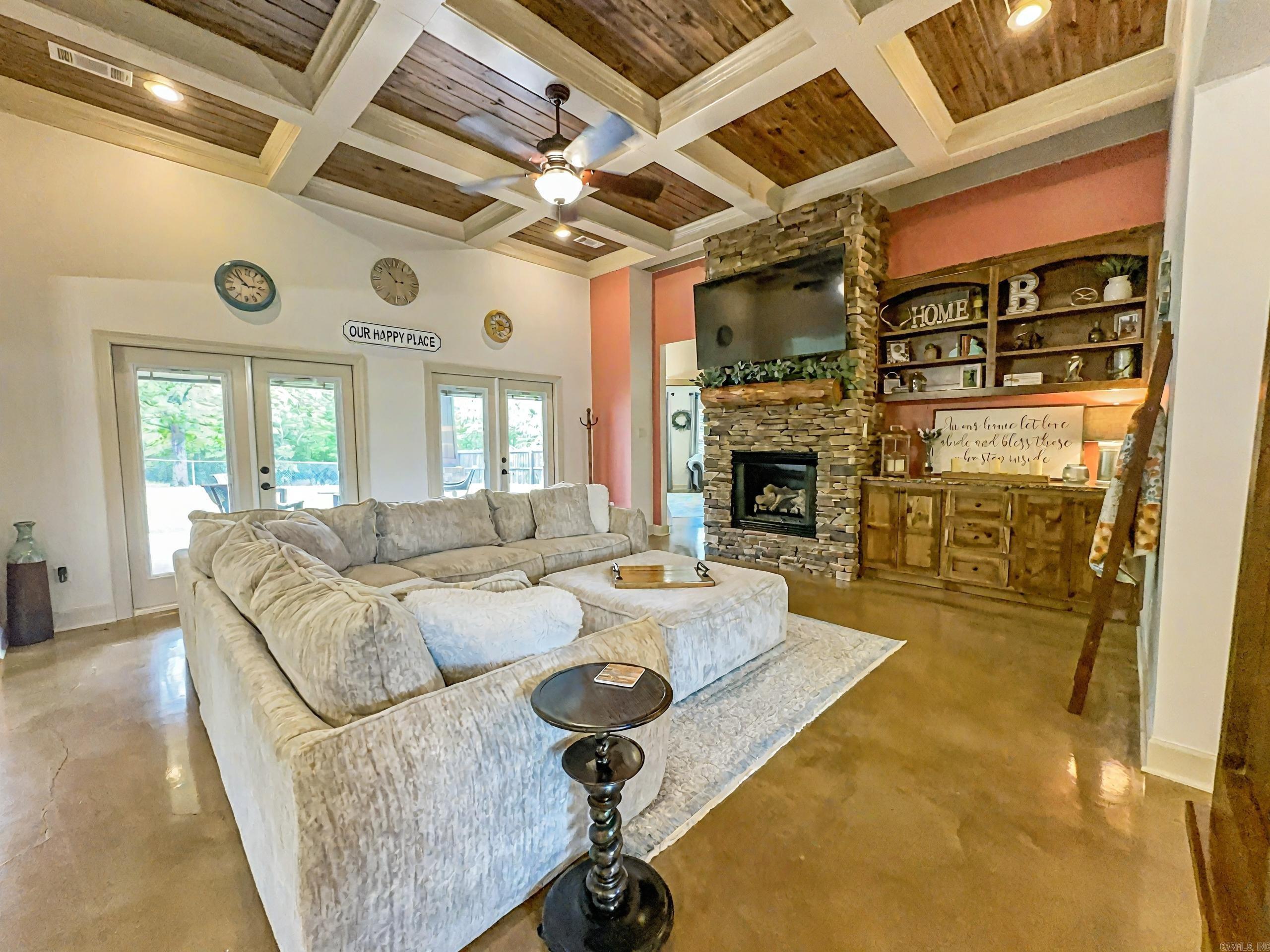 10163  salina dr  Benton, AR
