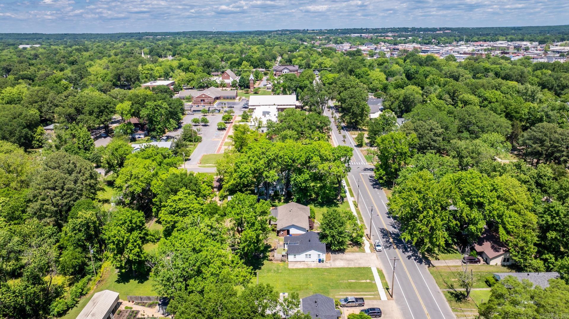 227  Conway Blvd.  Conway, AR
