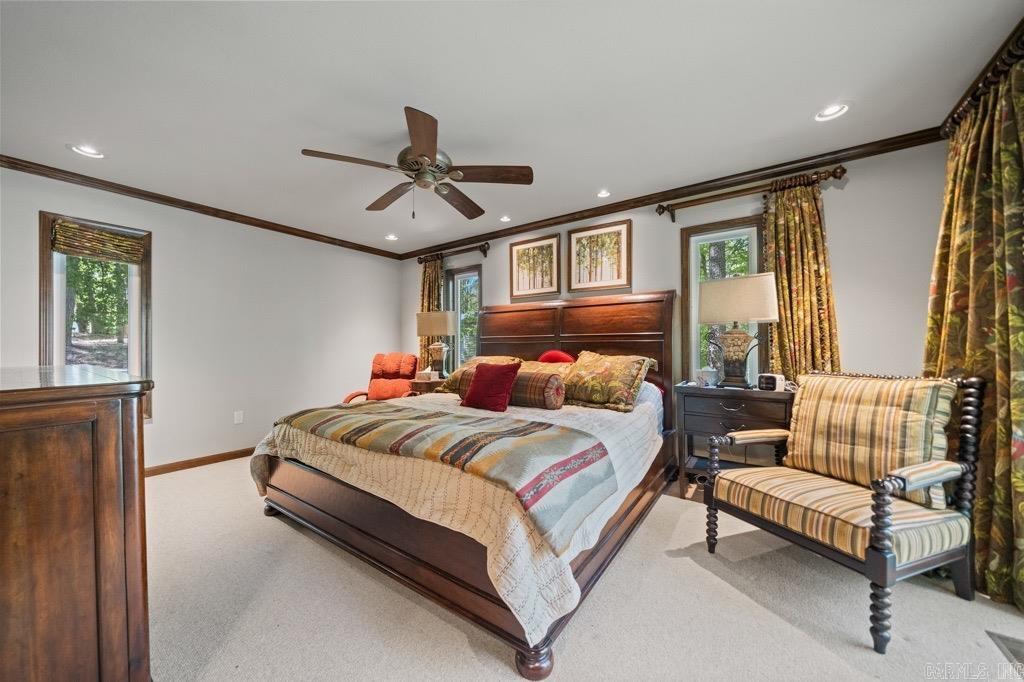 138  Silver Point  Mount Ida, AR