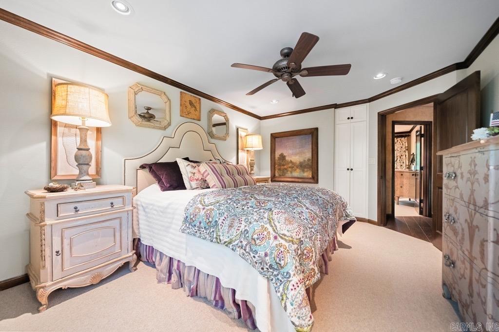 138  Silver Point  Mount Ida, AR