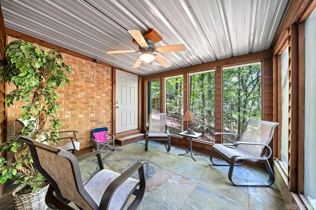 138  Silver Point  Mount Ida, AR