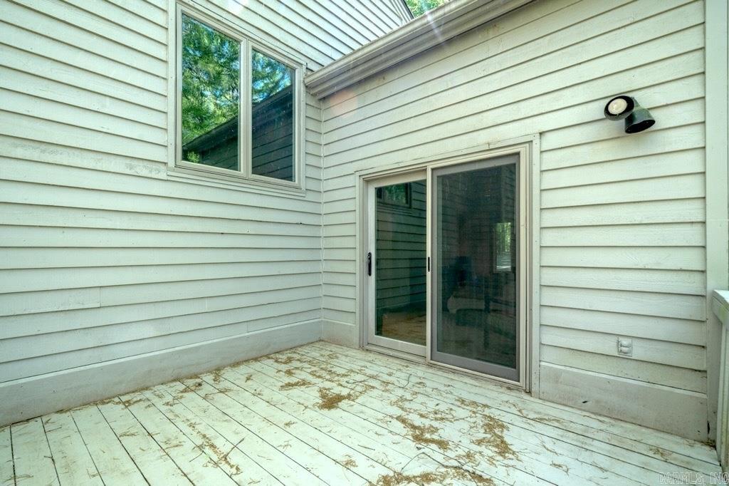 138  Silver Point  Mount Ida, AR
