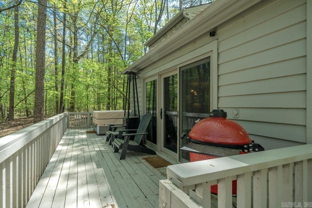138  Silver Point  Mount Ida, AR