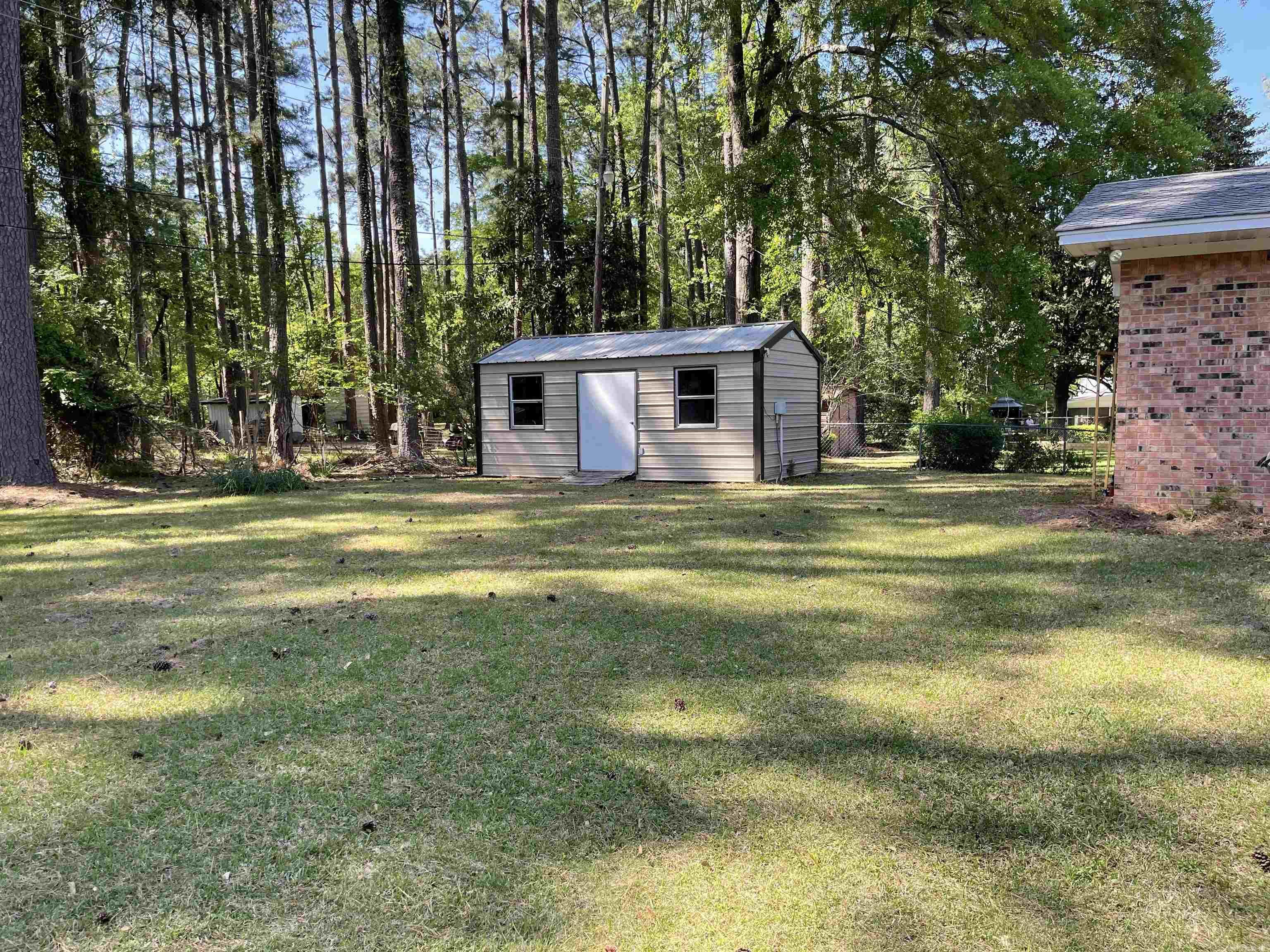 1206  Linwood  El Dorado, AR
