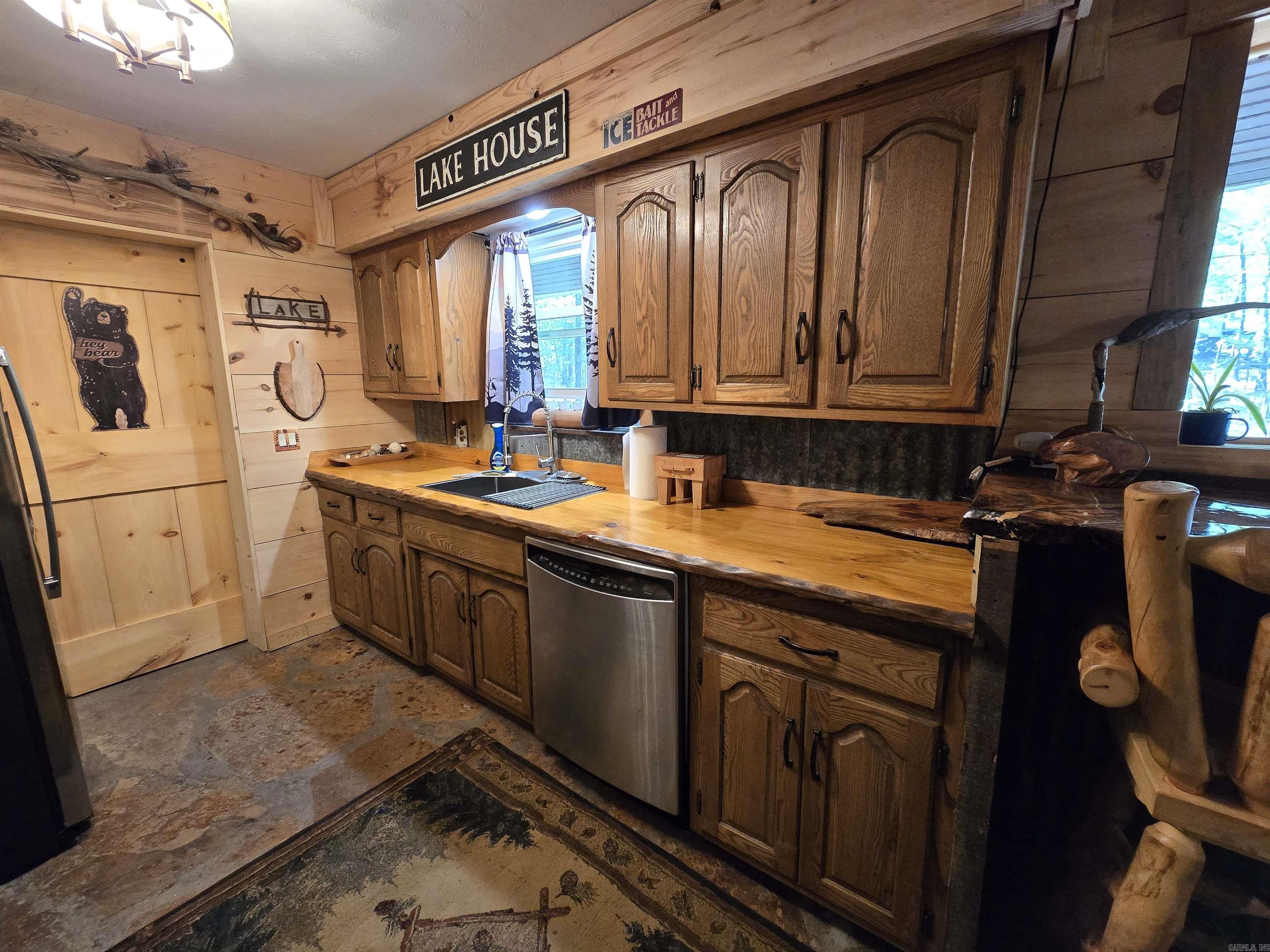 235  Cedar Valley  Fairfield Bay, AR