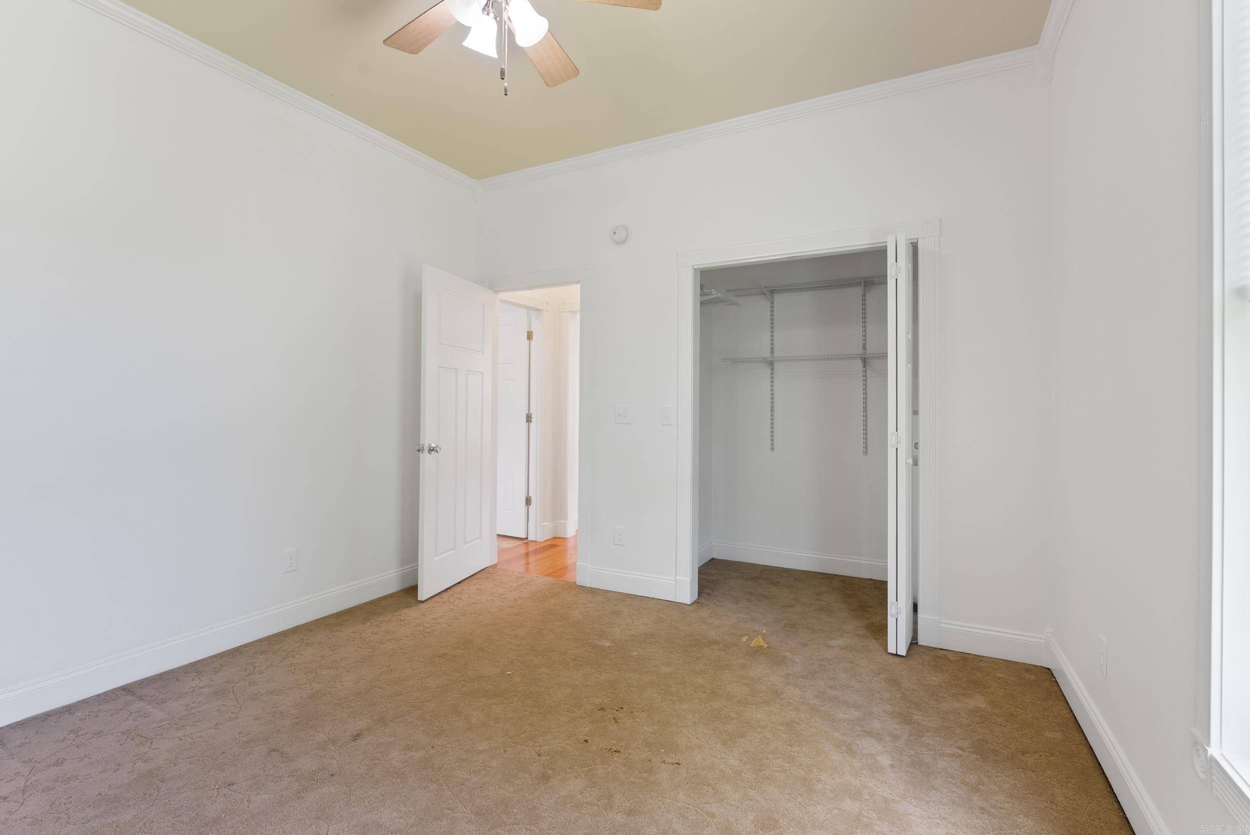189 N Main  Shirley, AR