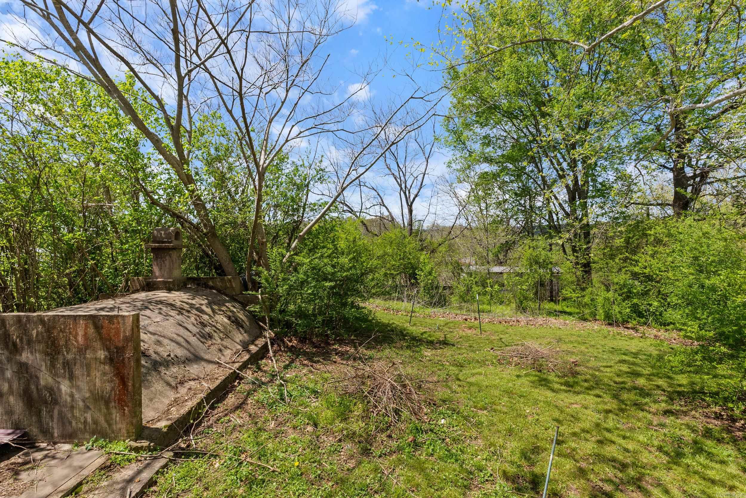 189 N Main  Shirley, AR