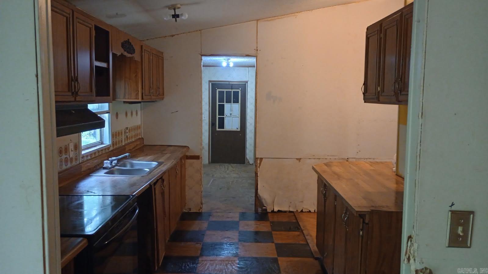 121  Frost  Nashville, AR