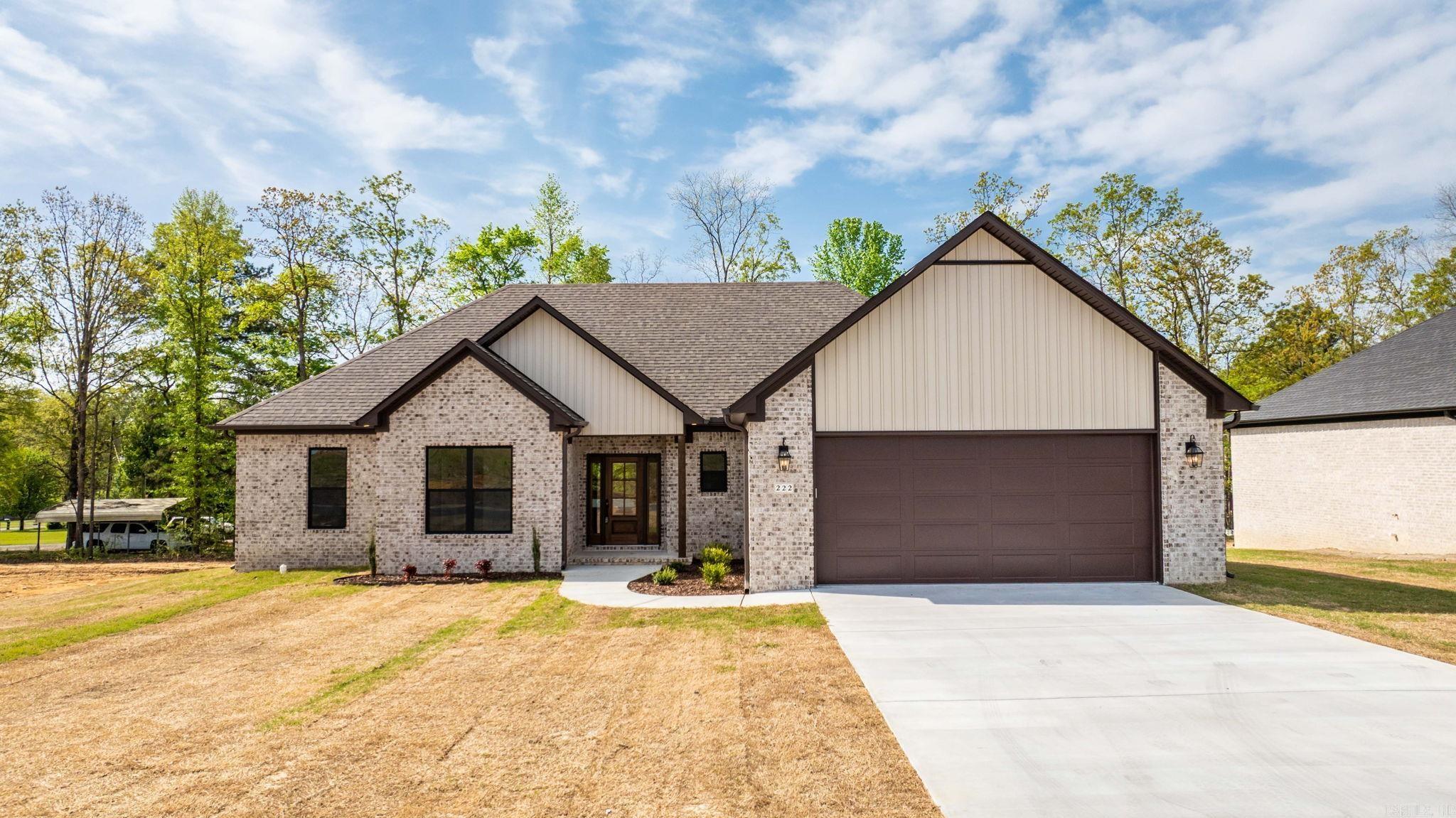 222  Michelle  Beebe, AR