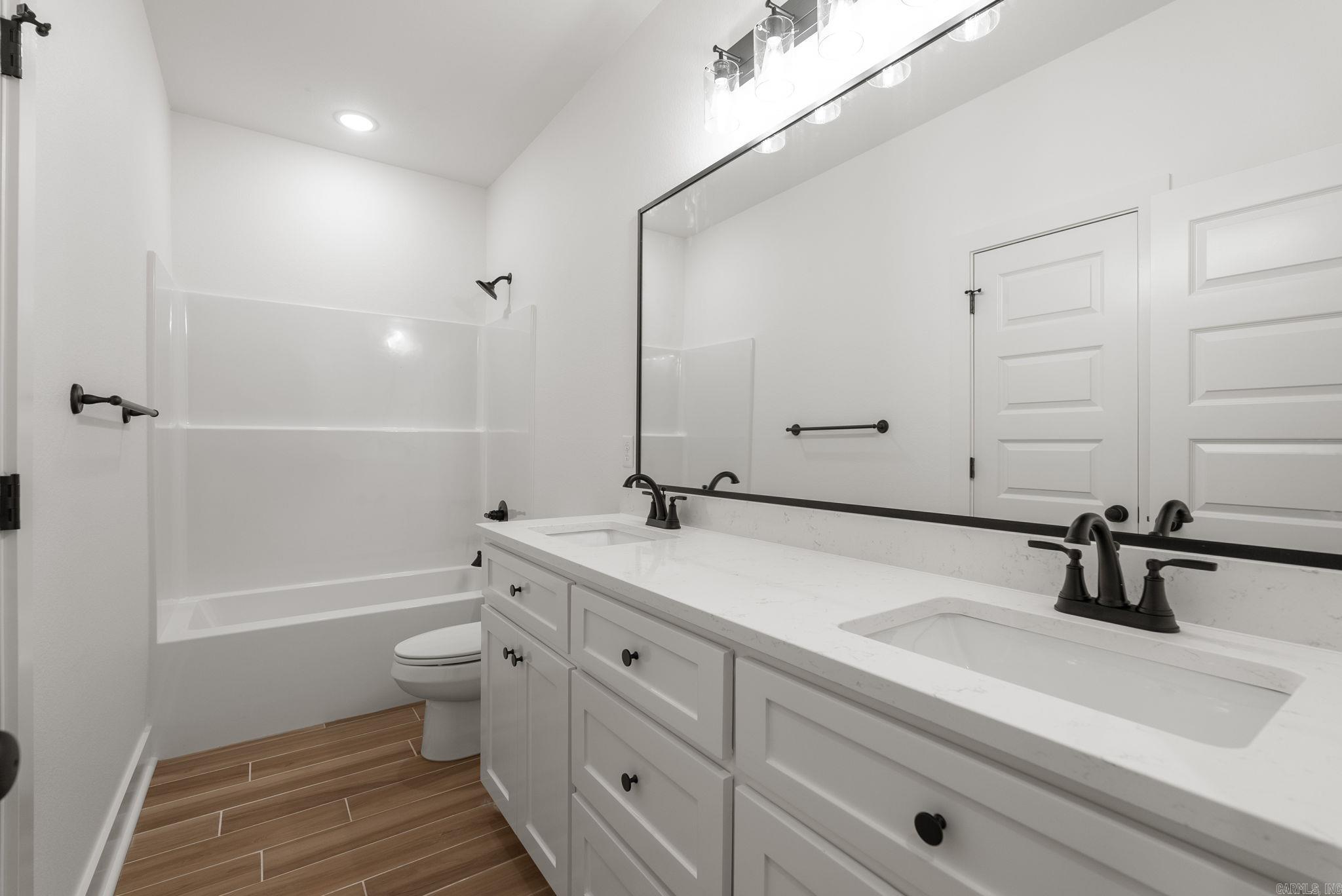 222  Michelle  Beebe, AR