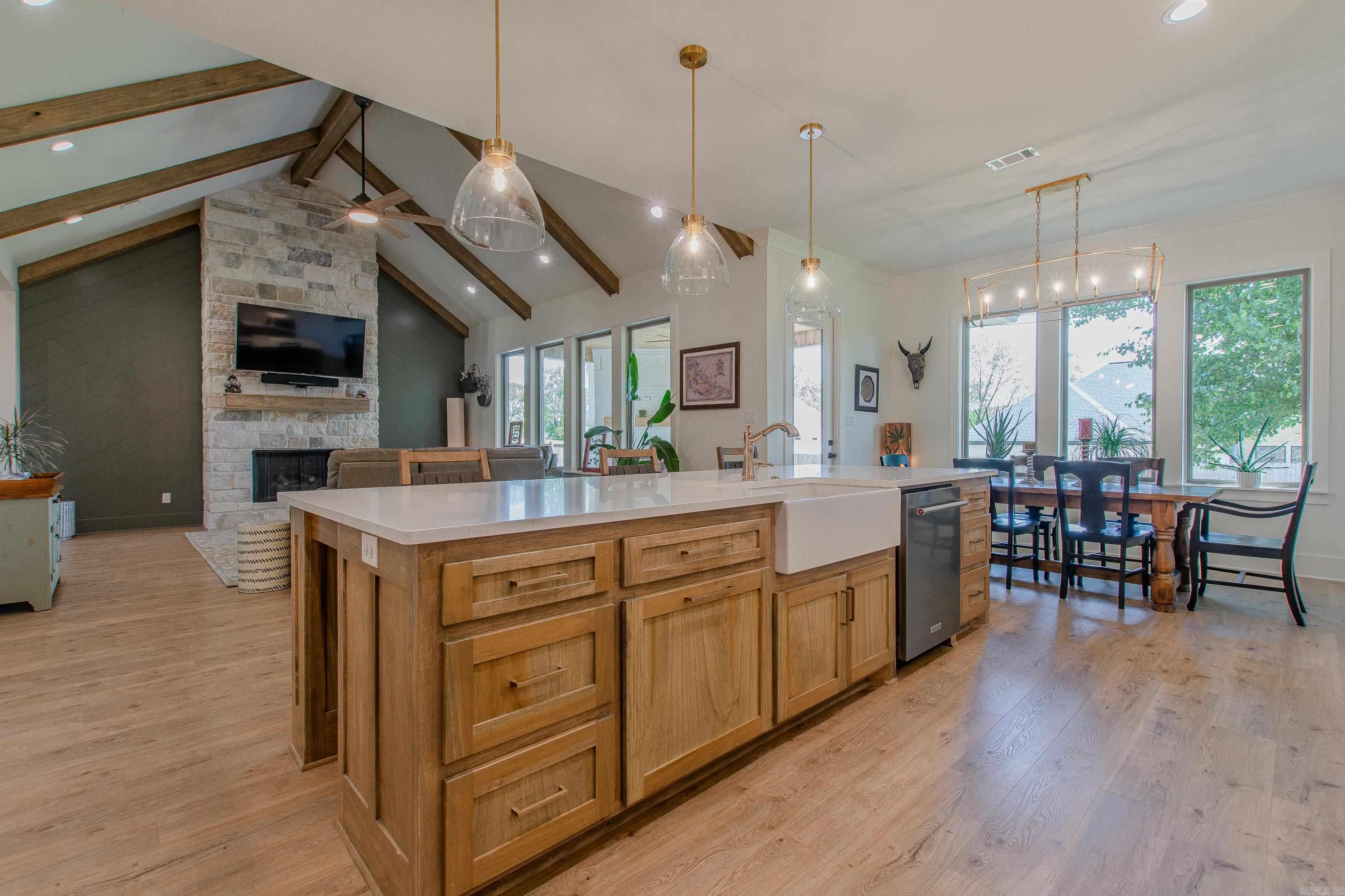 4941  Lake Vista  Benton, AR