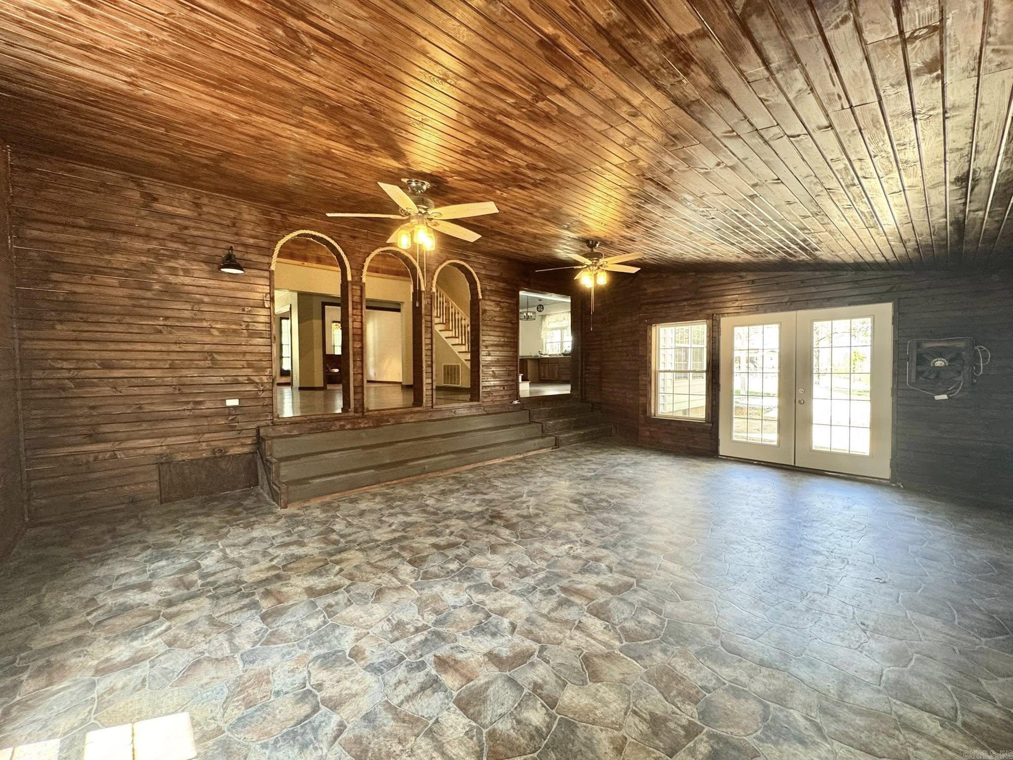 13178  Highway 66  Mountain View, AR